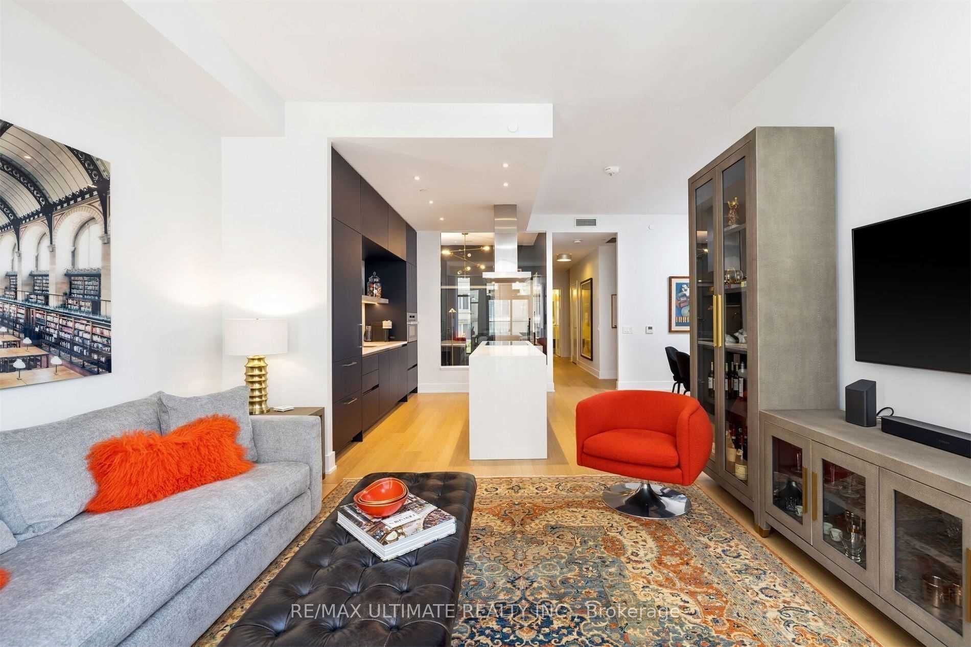 6 Jackes Avenue #206