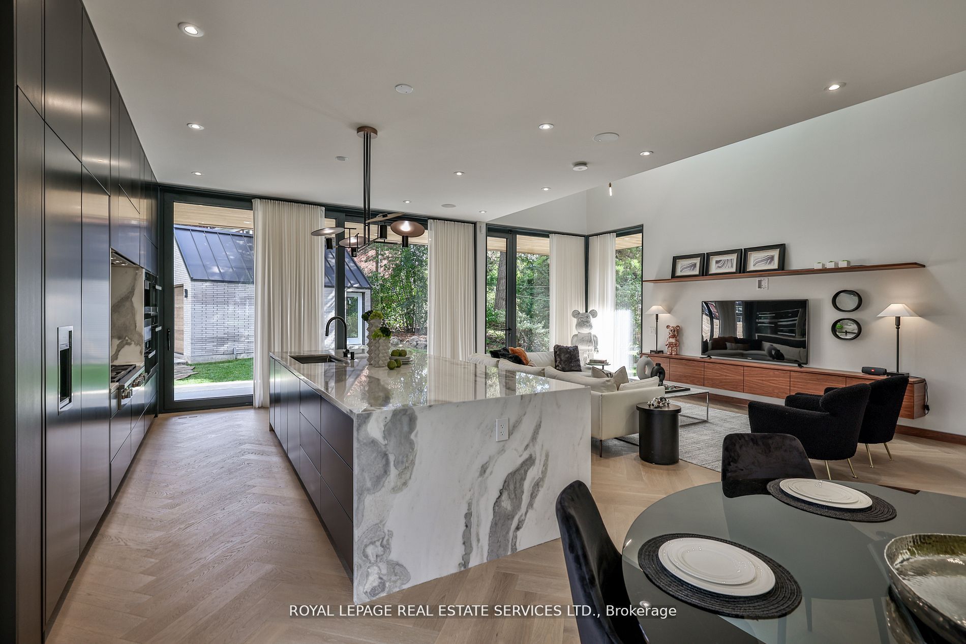79 Brentcliffe Road