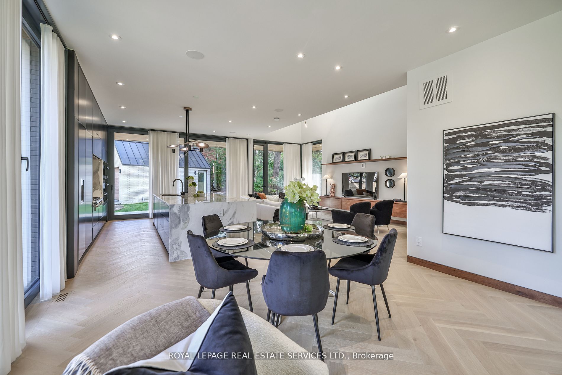 79 Brentcliffe Road