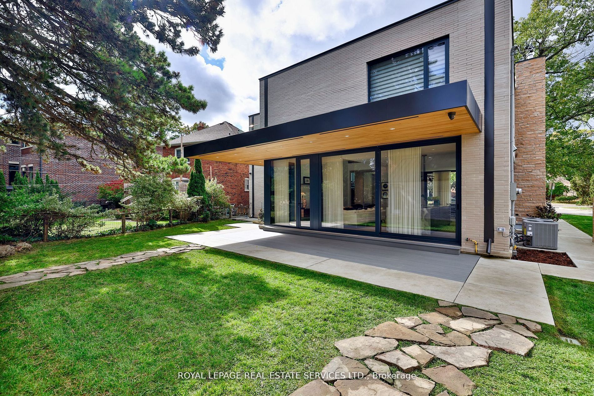 79 Brentcliffe Road