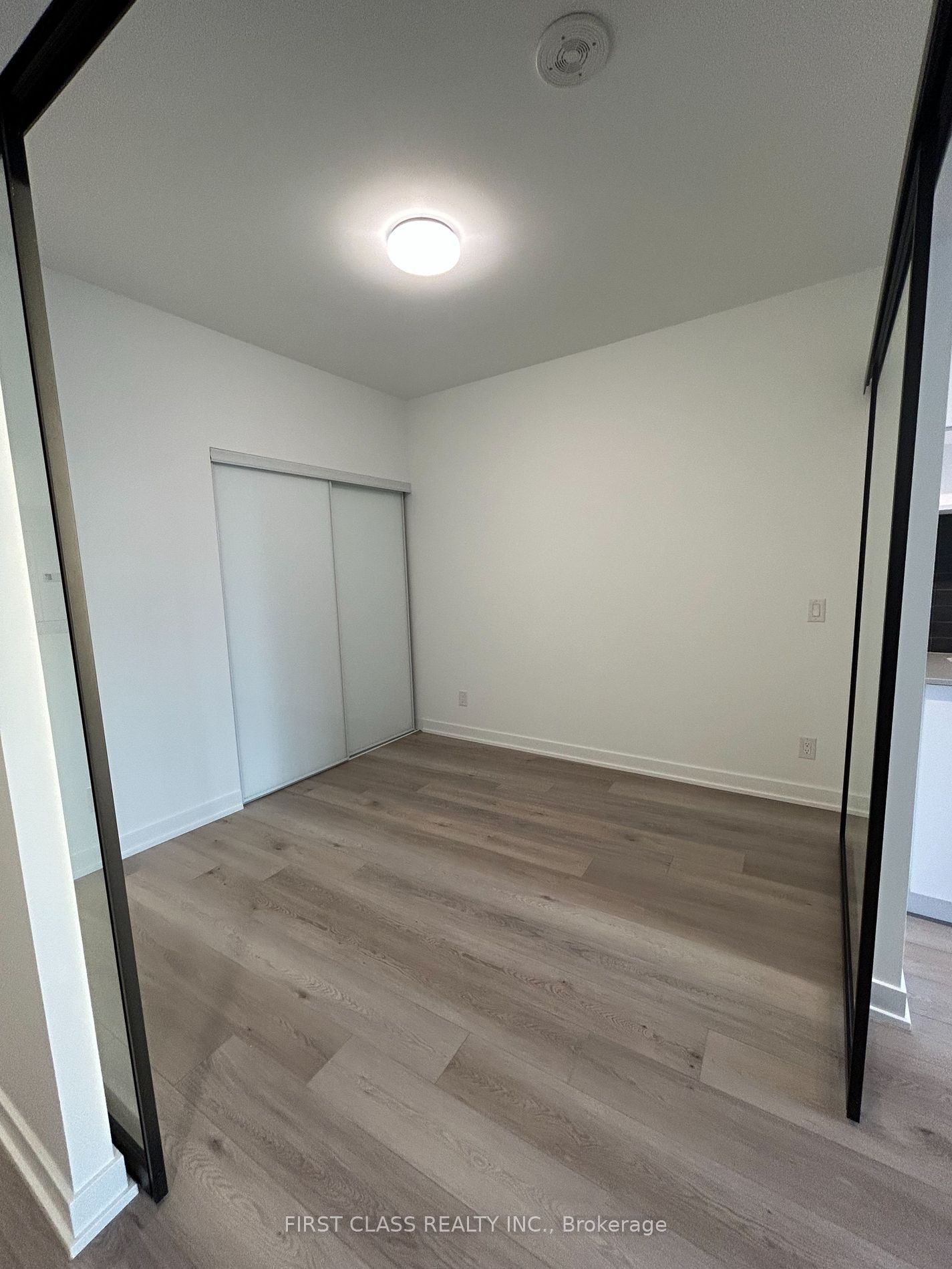 5 Defries Street #1115