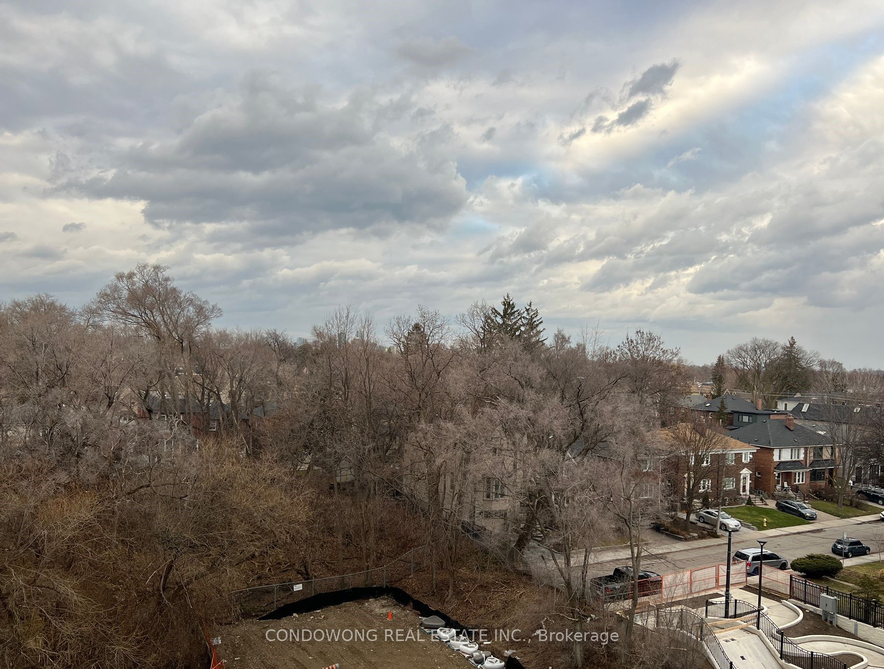 250 Lawrence Avenue W, #601