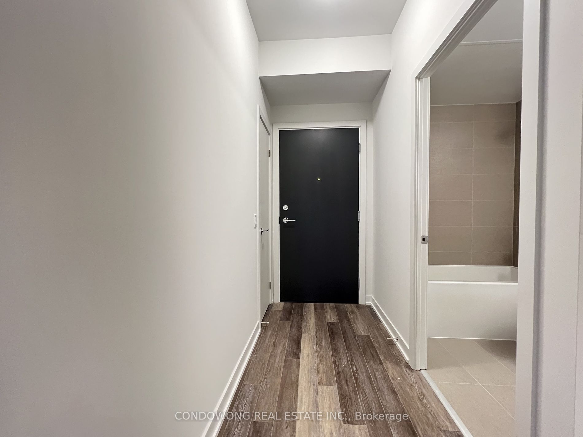 250 Lawrence Avenue W, #601