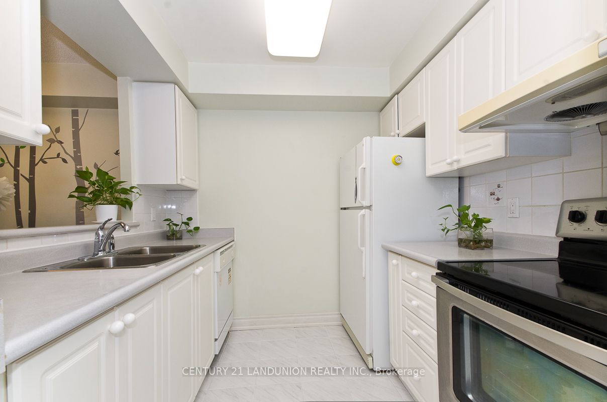 88 Grandview Way, #609