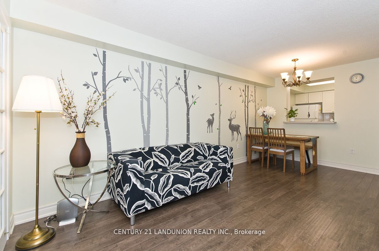 88 Grandview Way, #609