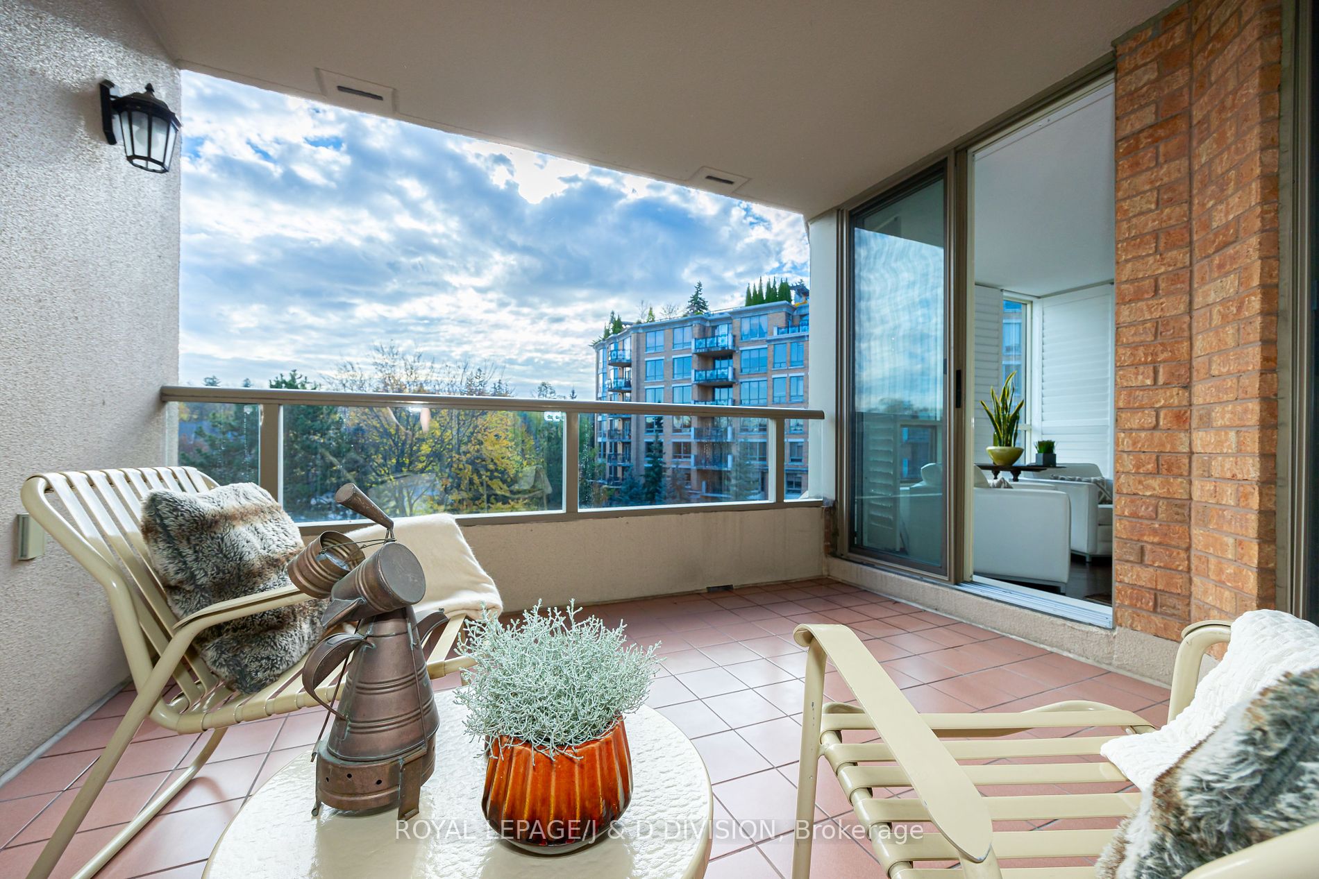 3800 Yonge Street, #607
