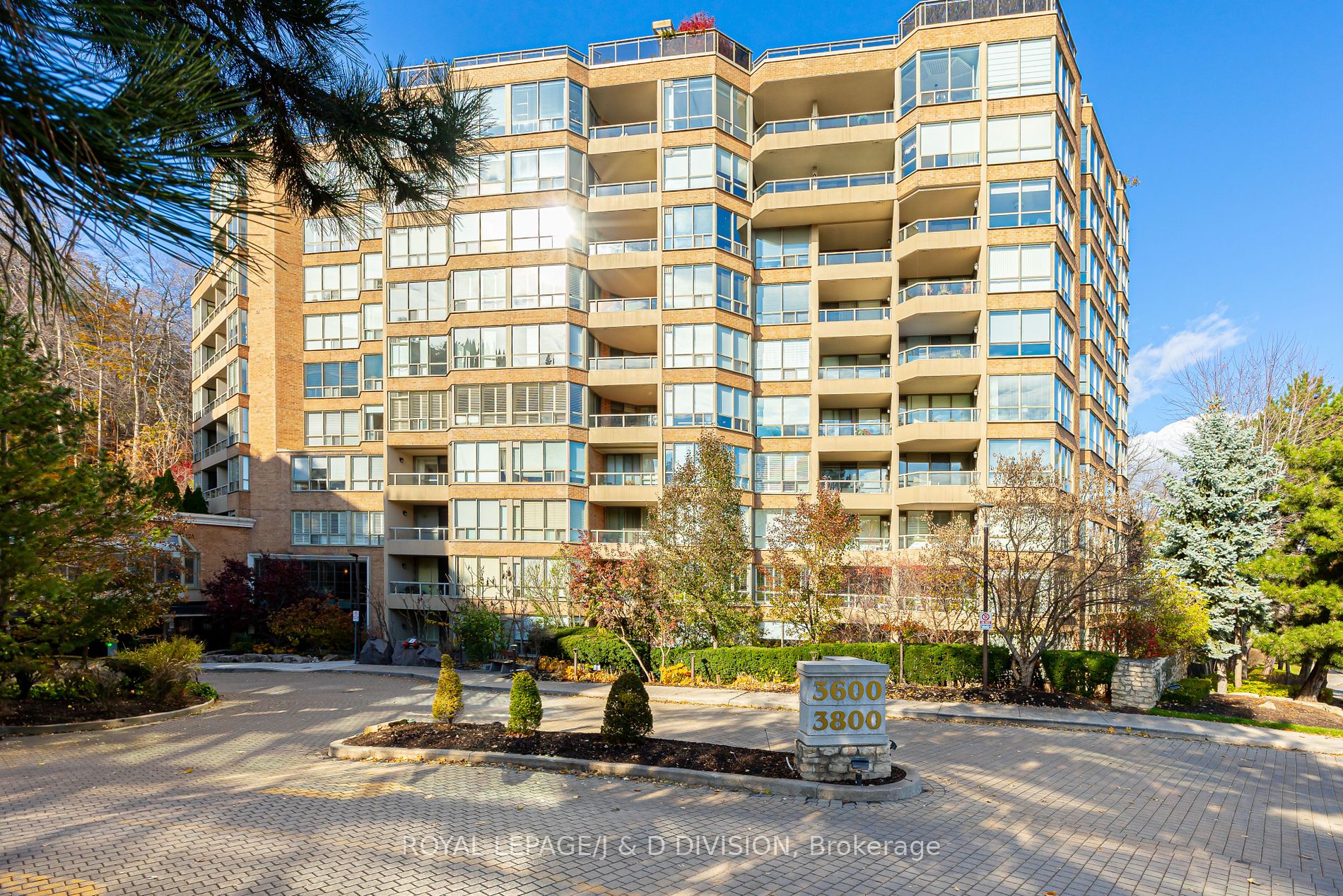 3800 Yonge Street, #607