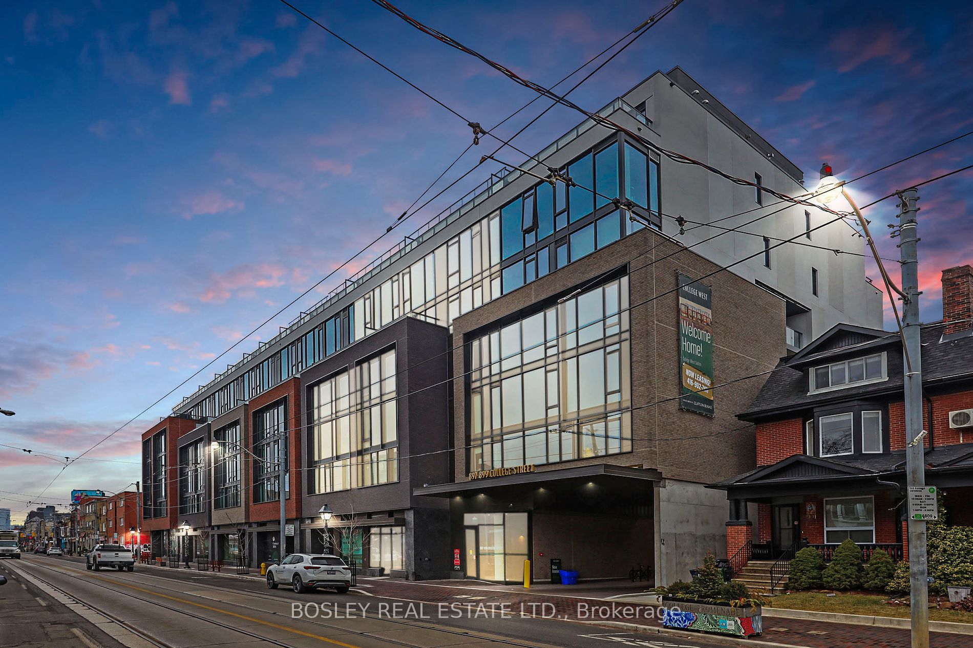 899 College St, #616