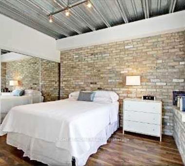 736 Dundas Street E, #501