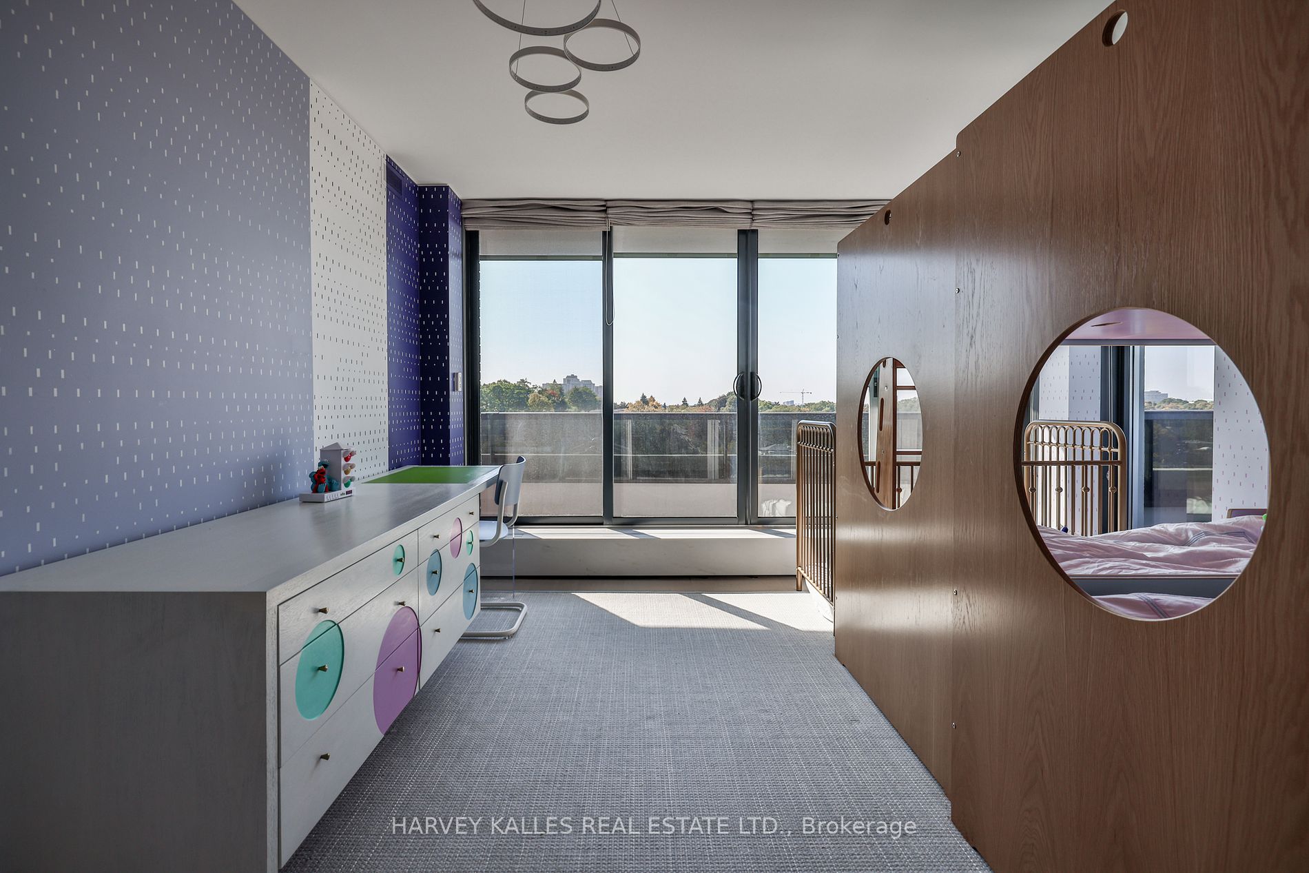 2600 Bathurst St, #901