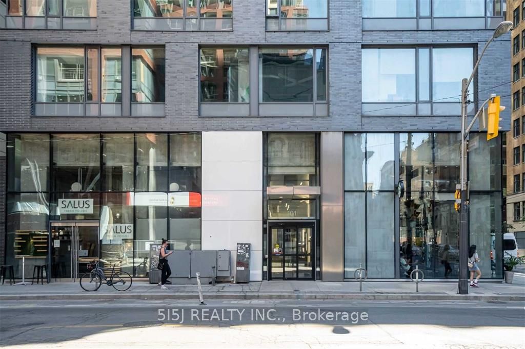 101 Peter Street #2910