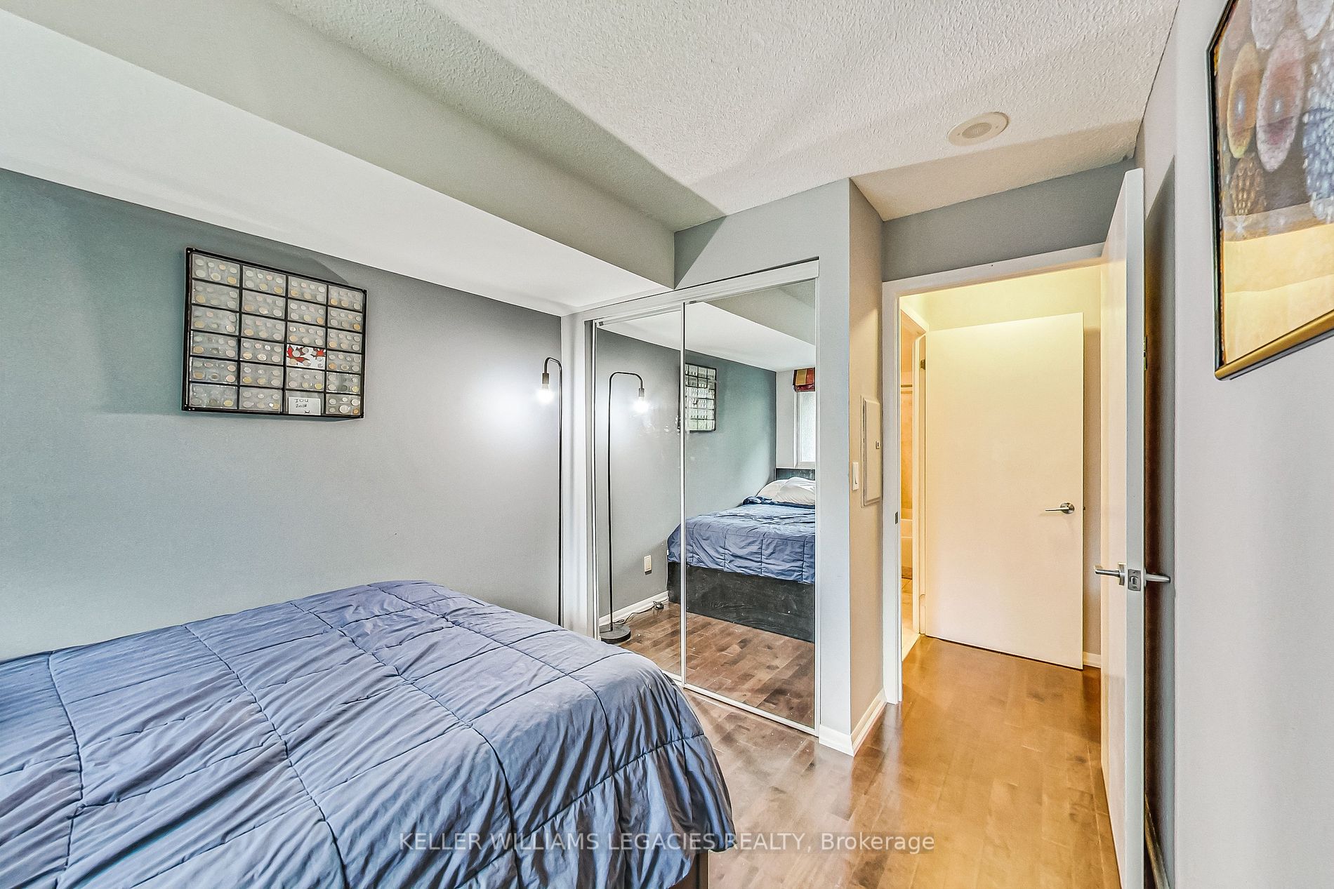 219 Fort York Blvd, #304