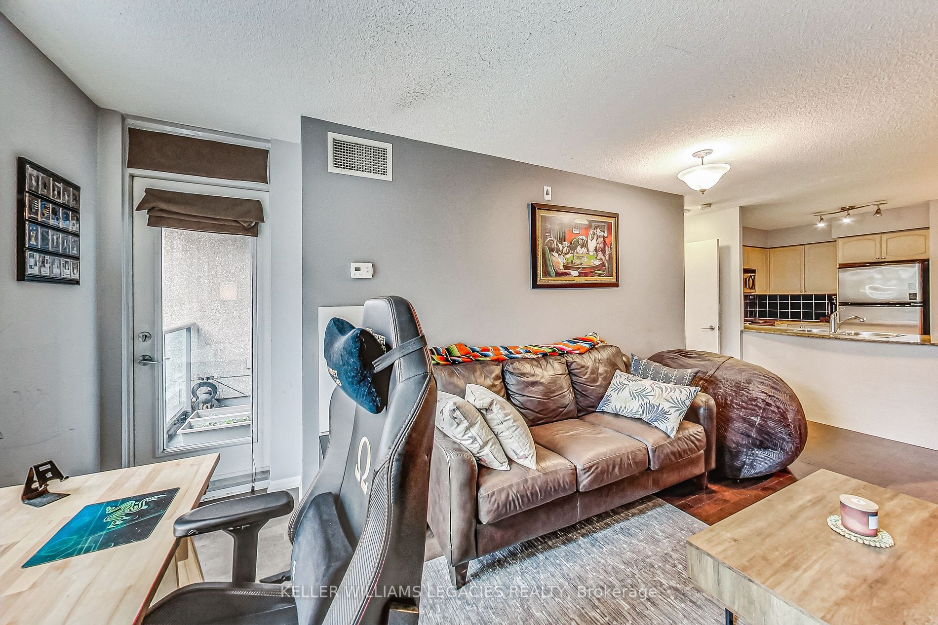 219 Fort York Blvd, #304
