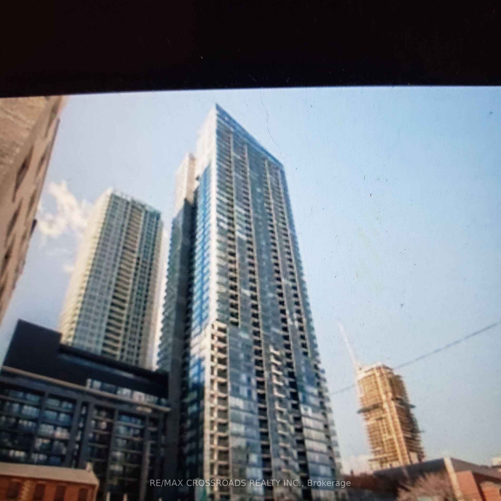 295 Adelaide St W, #409