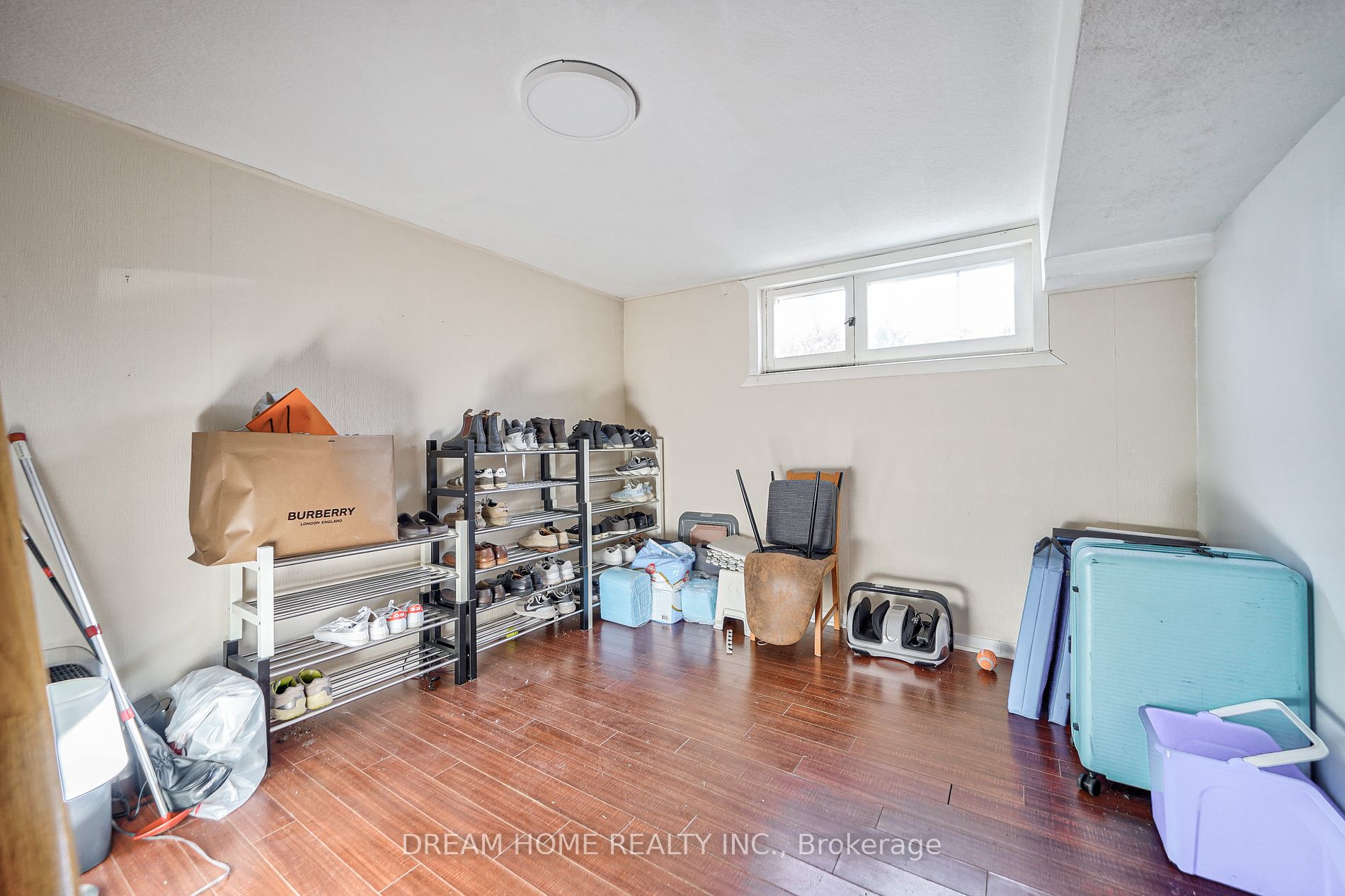30 Caswell Drive