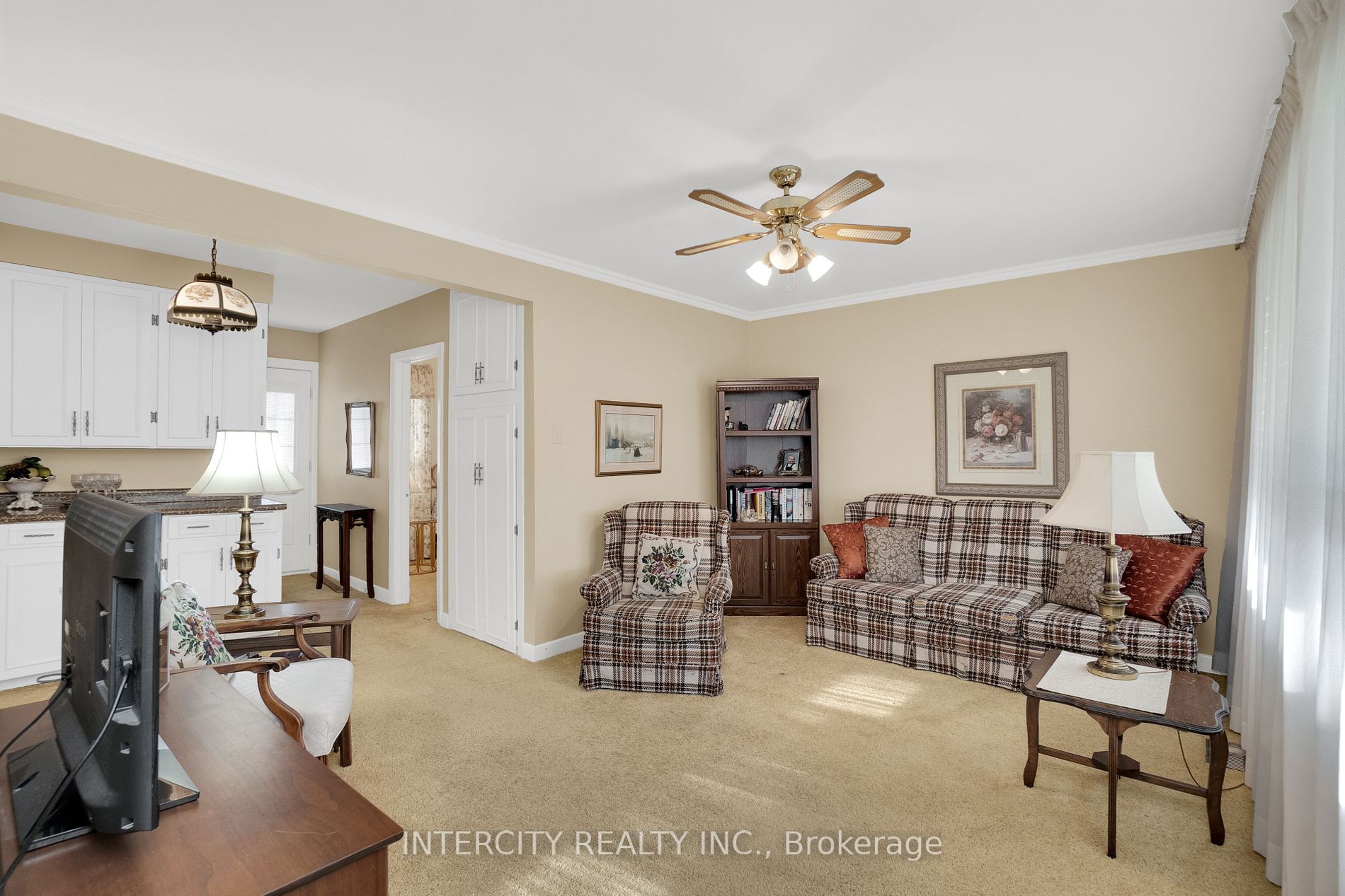 60 Northwood Drive