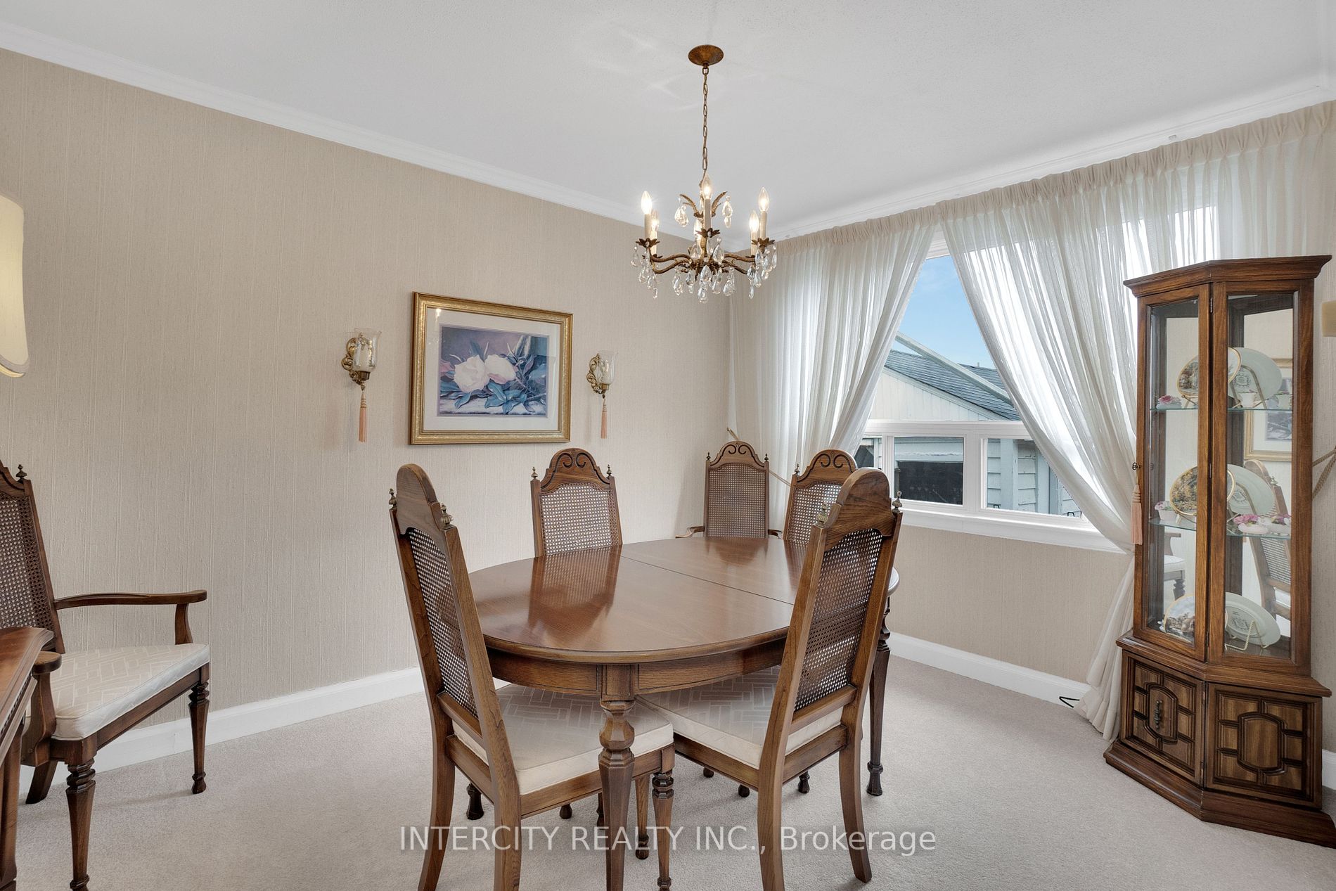 60 Northwood Drive
