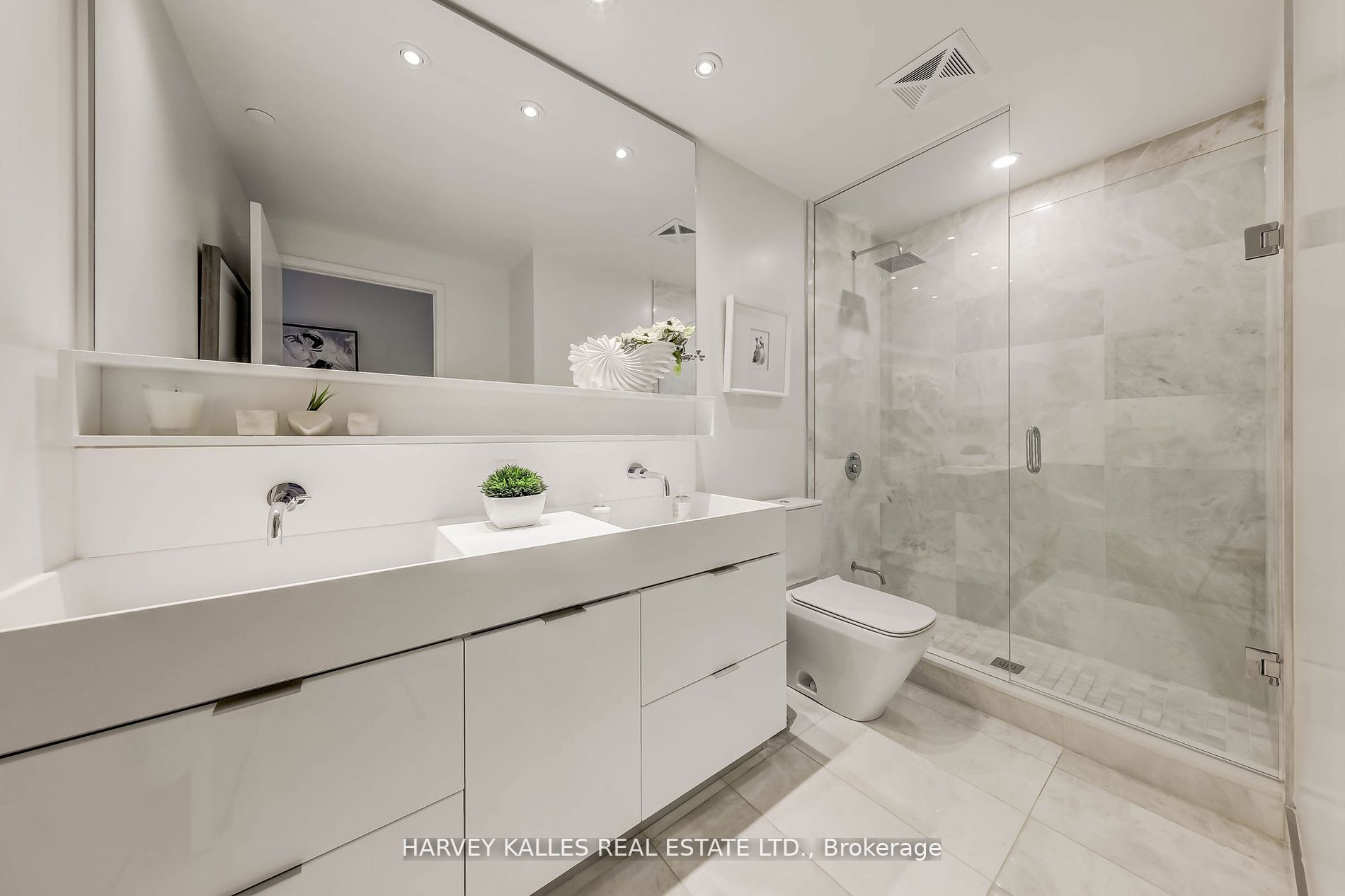 5 Soudan Ave, #3403