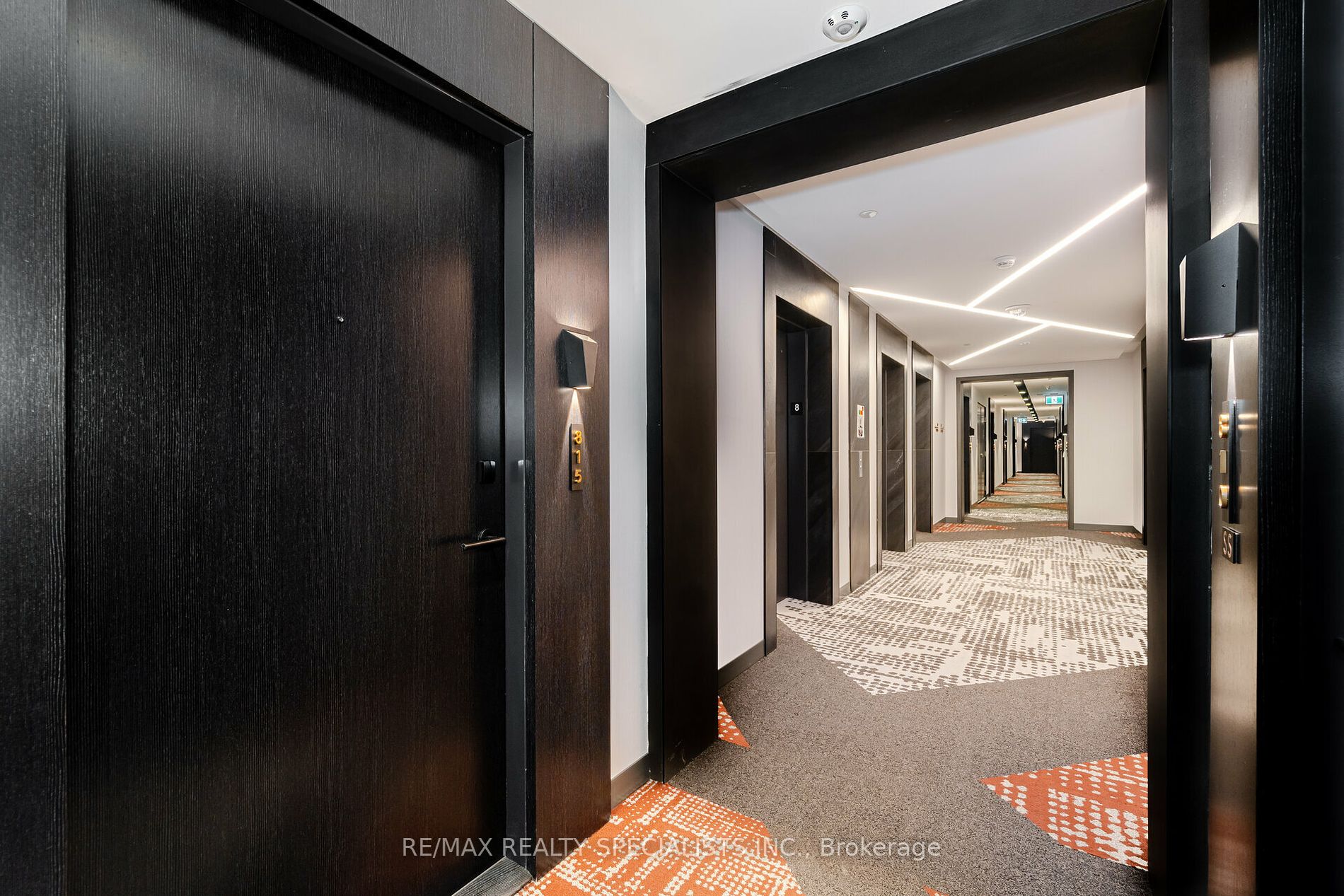 470 FRONT Street W #815