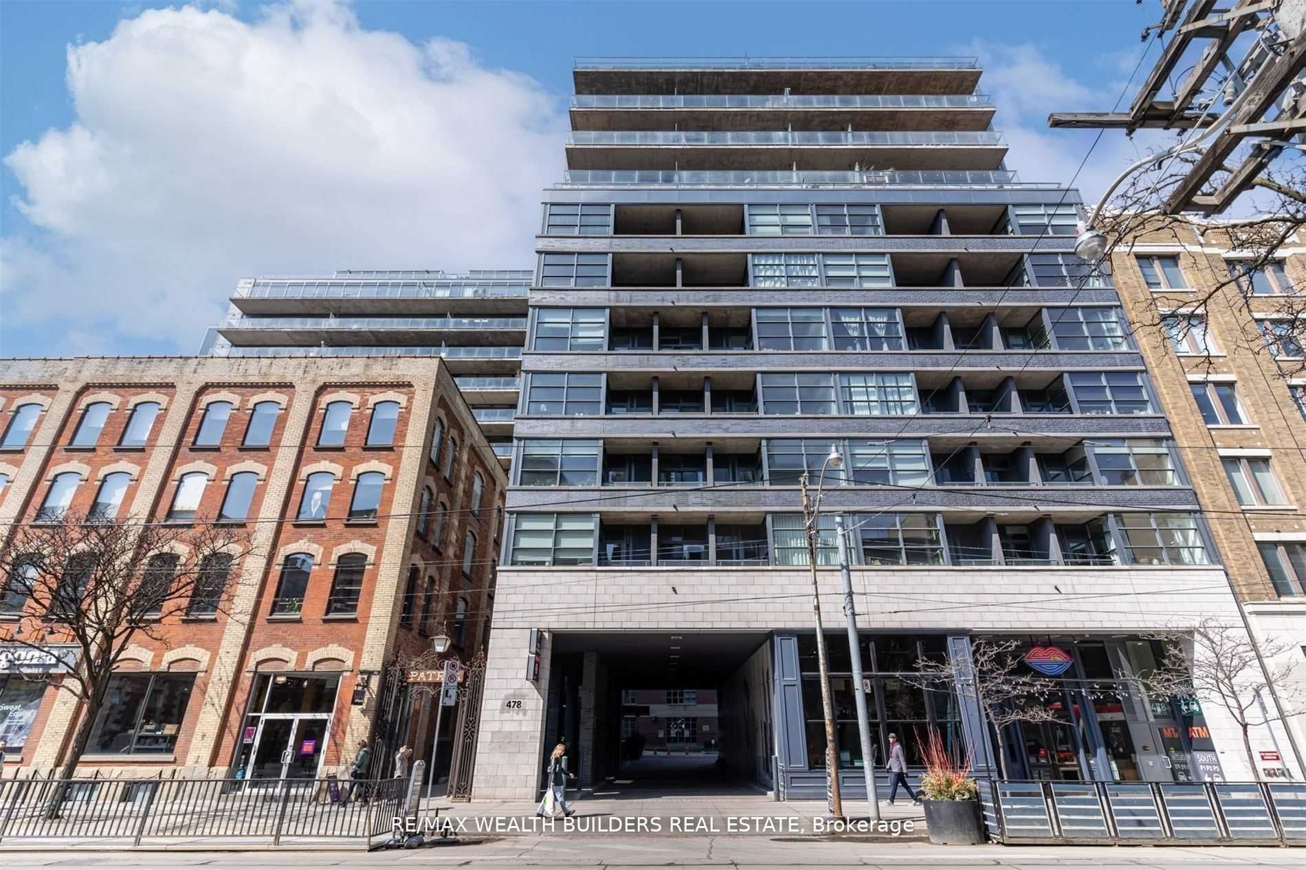 478 King Street W, #812
