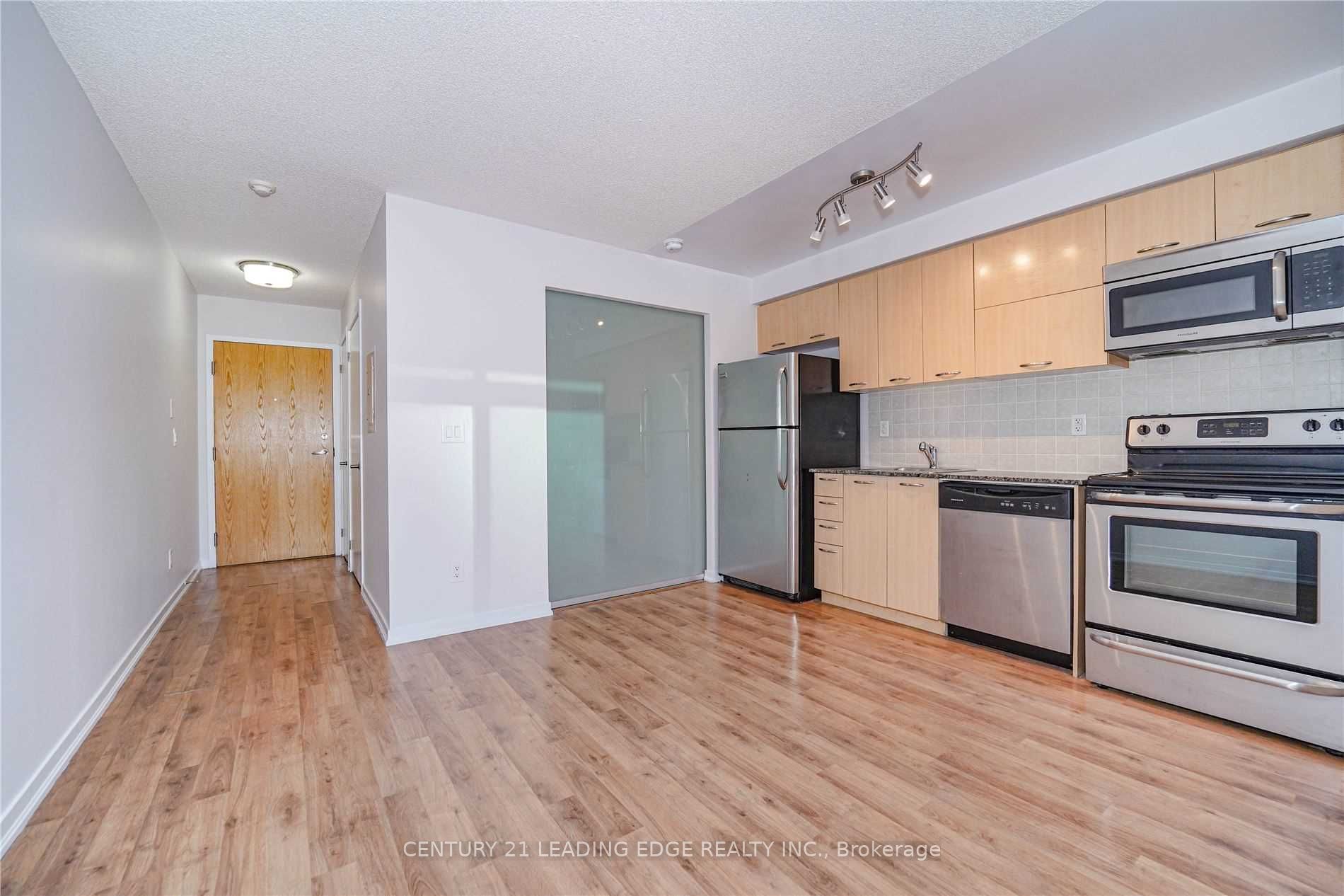 38 Joe Shuster Way, #1524