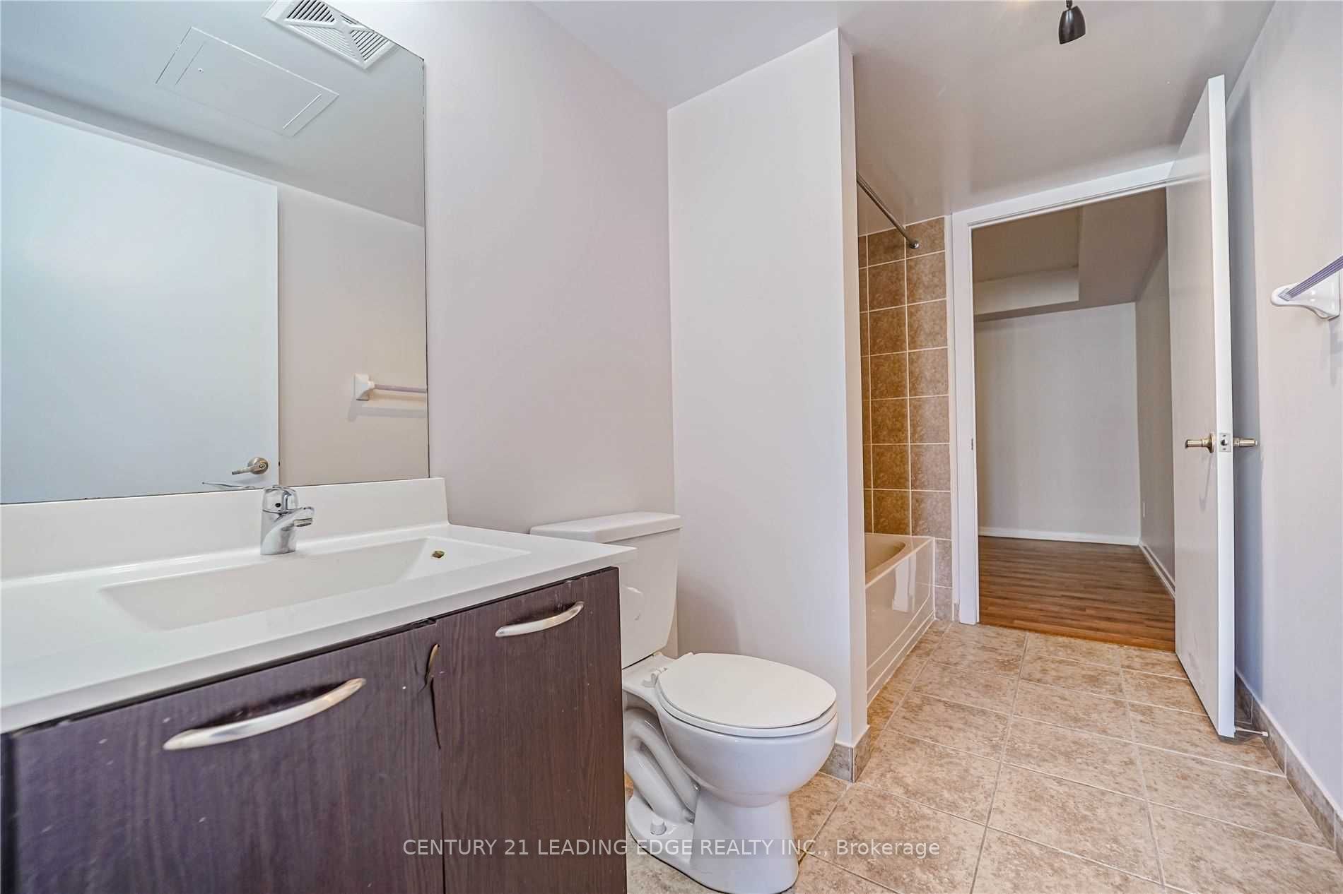 38 Joe Shuster Way, #1524