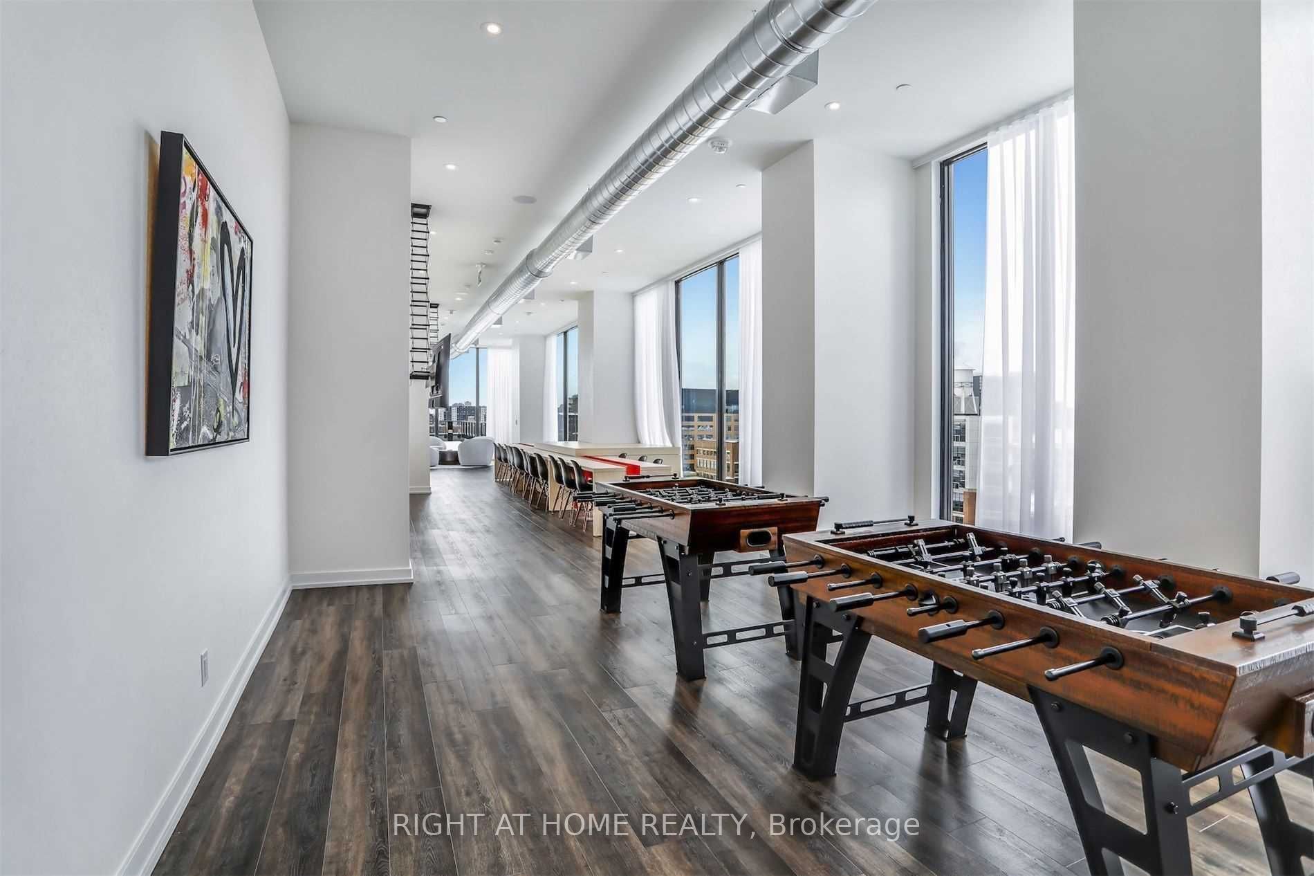 135 East Liberty St, #1312