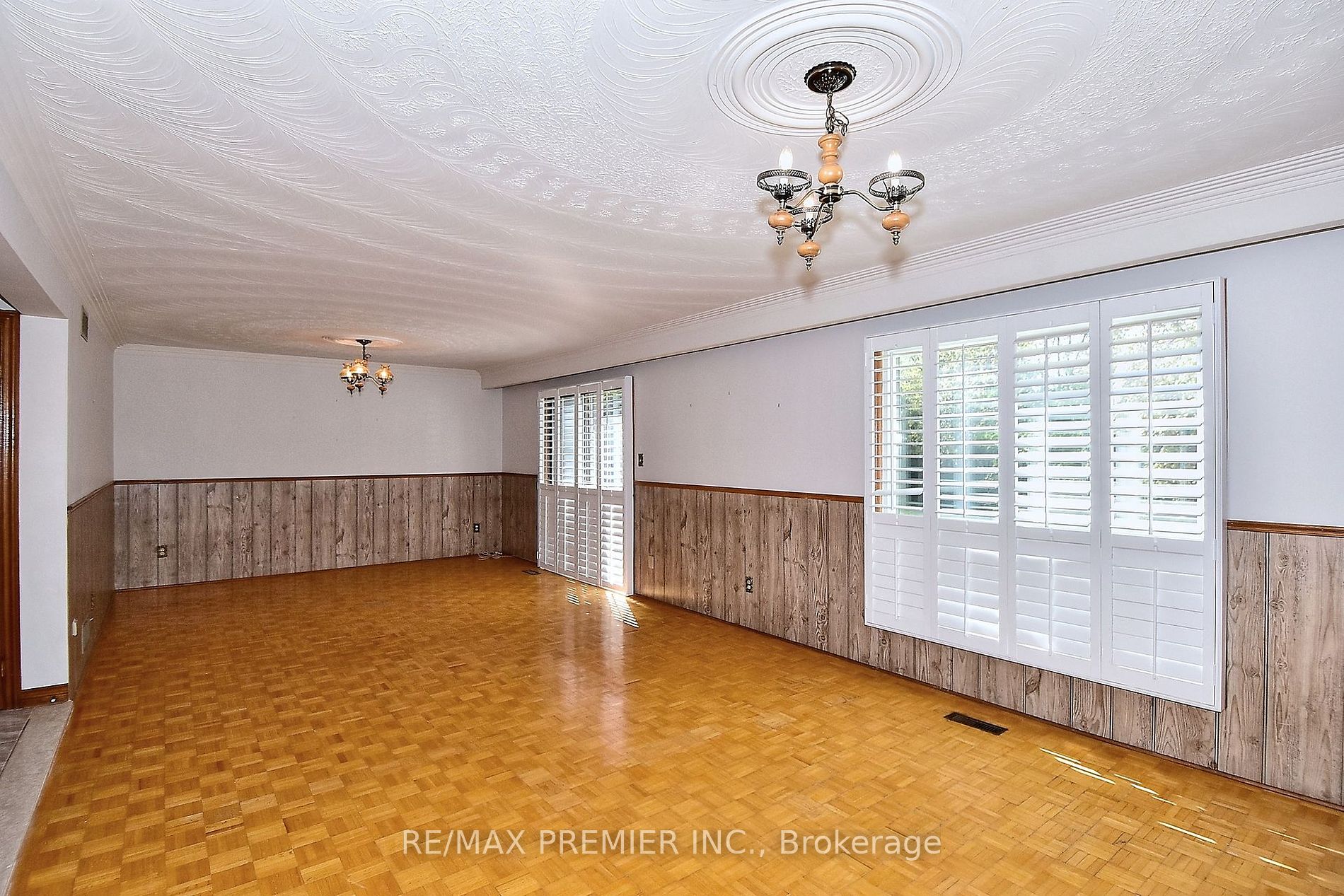 5 Pamcrest Drive