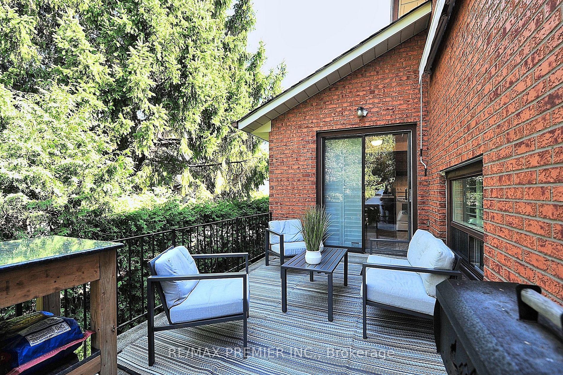 5 Pamcrest Drive