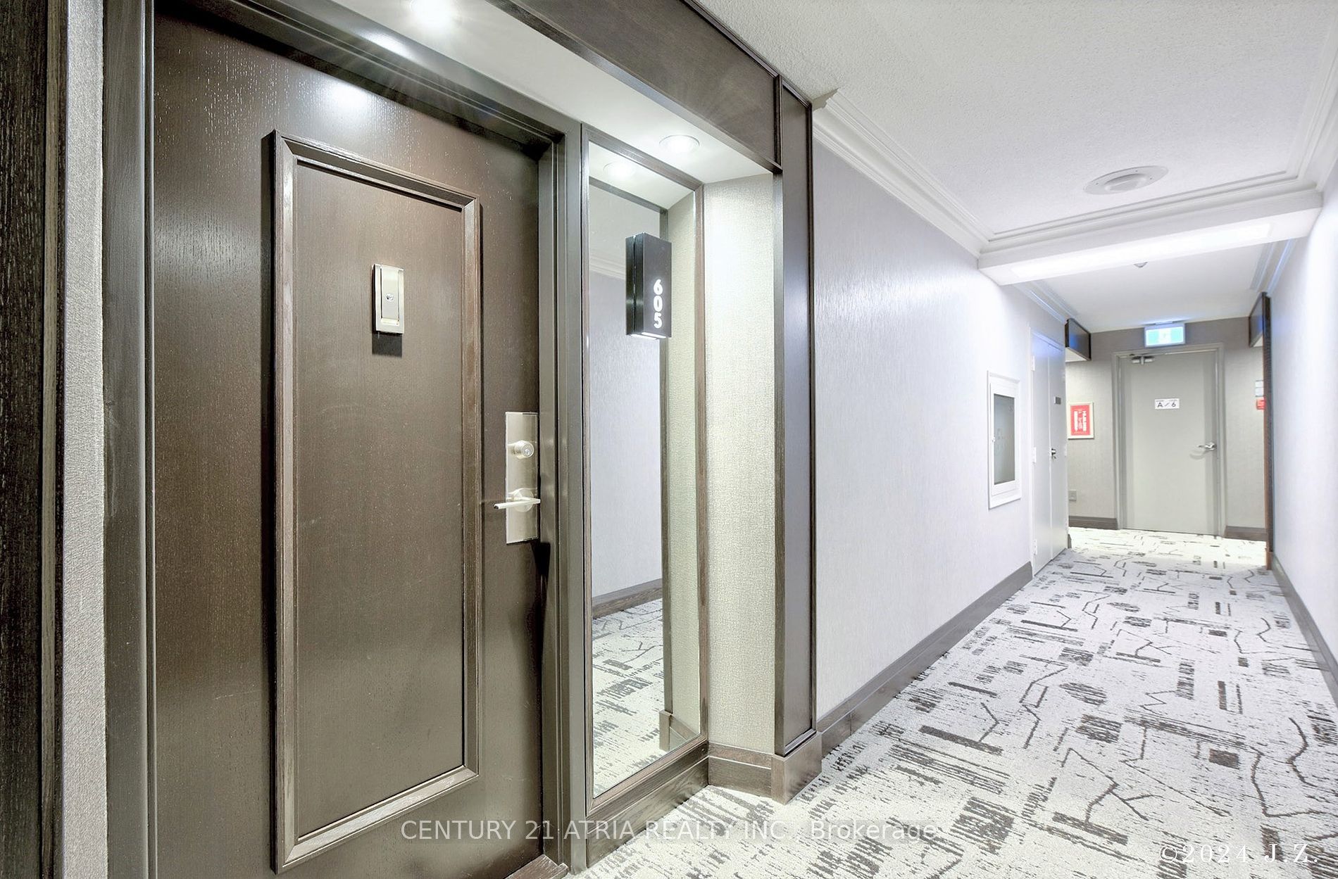 55 Skymark Drive, #605