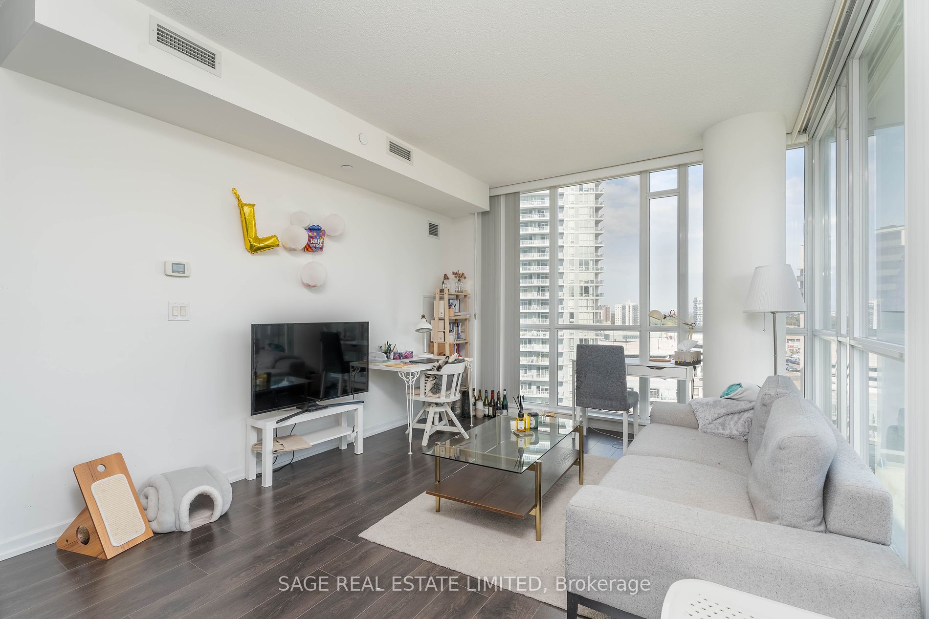 62 Forest Manor Rd, #1003