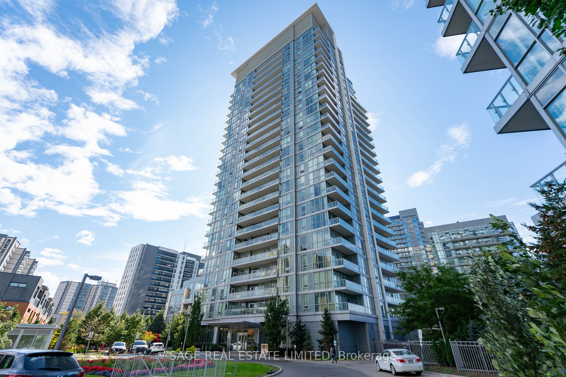 62 Forest Manor Rd, #1003
