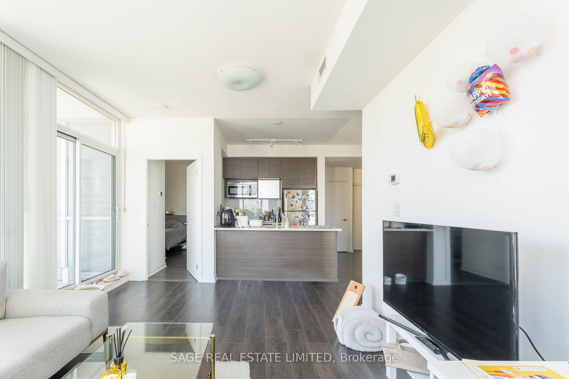 62 Forest Manor Rd, #1003