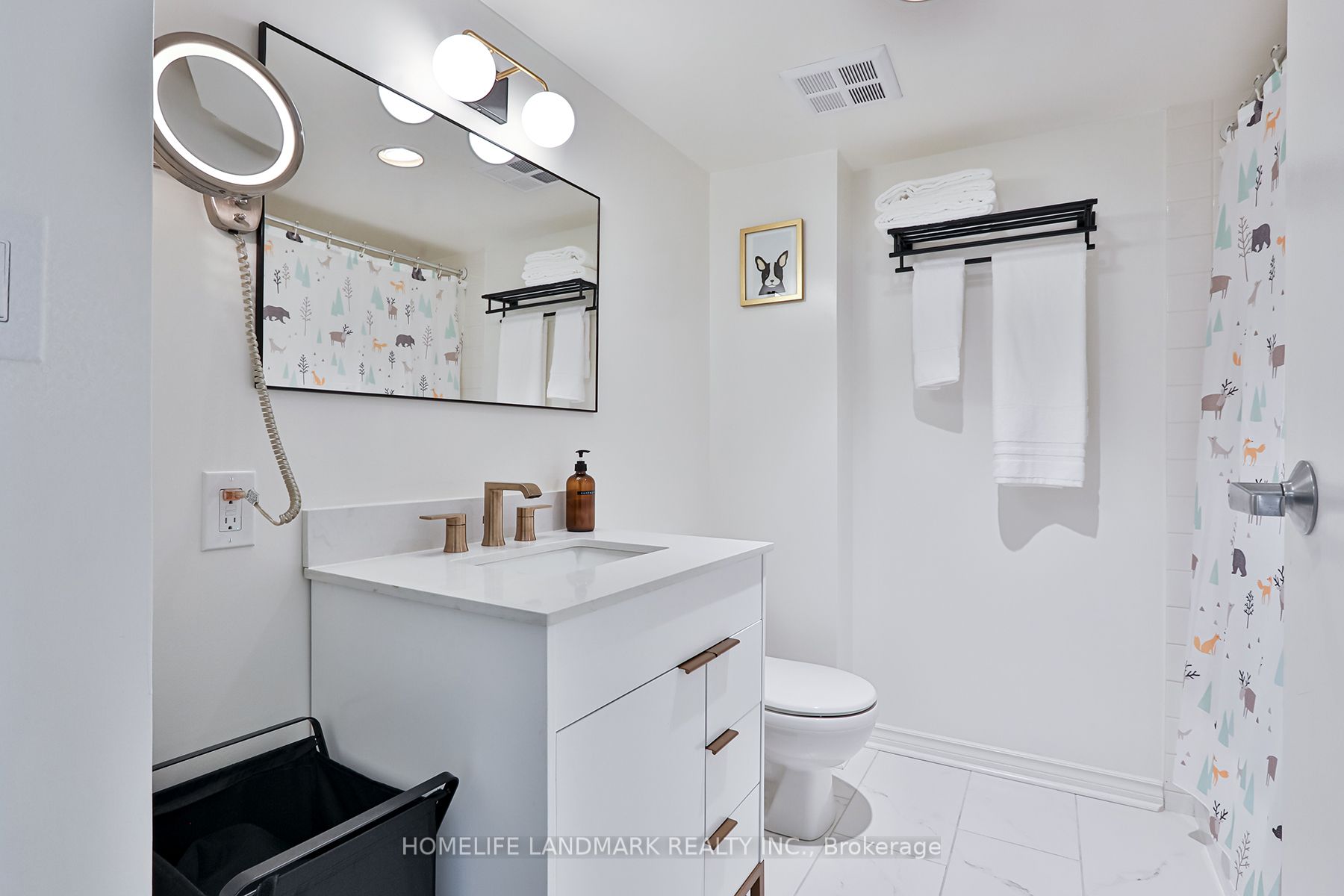 388 Richmond St W, #914