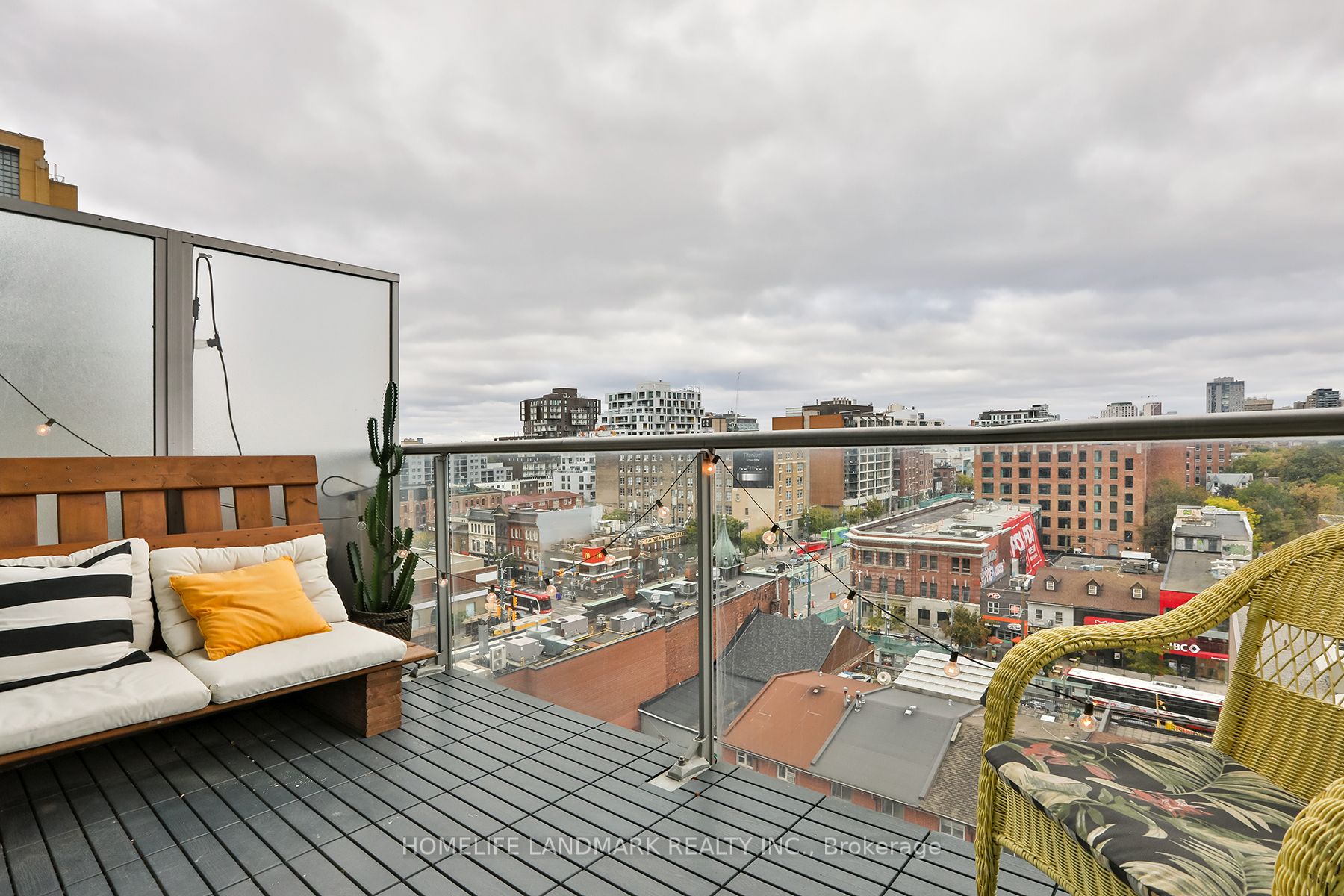 388 Richmond St W, #914
