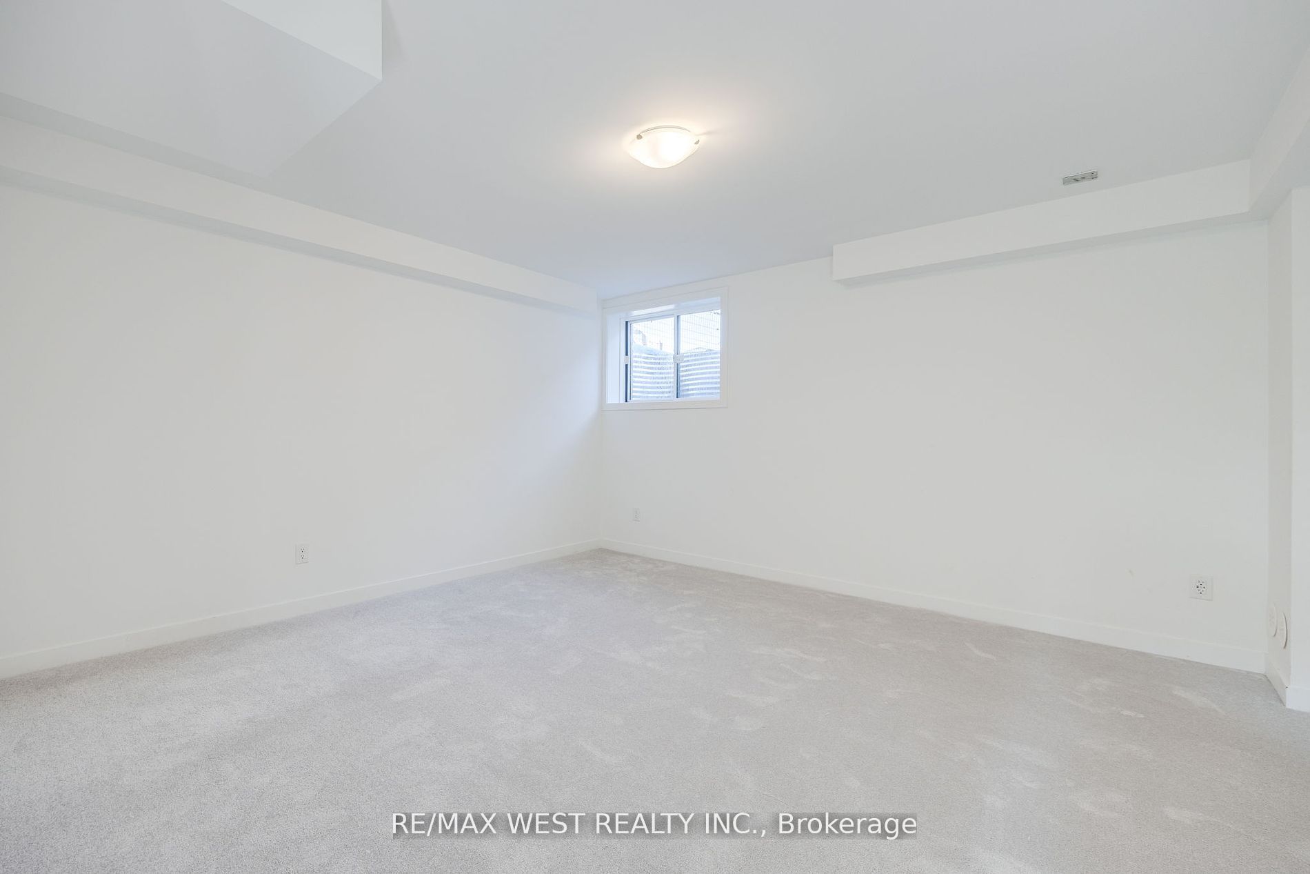 122 Green Gardens Boulevard