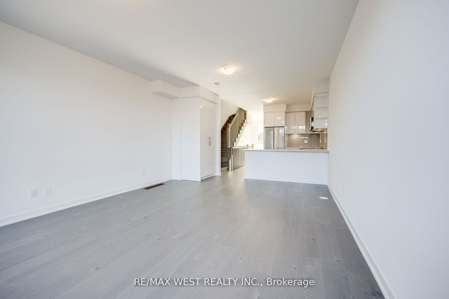 122 Green Gardens Boulevard