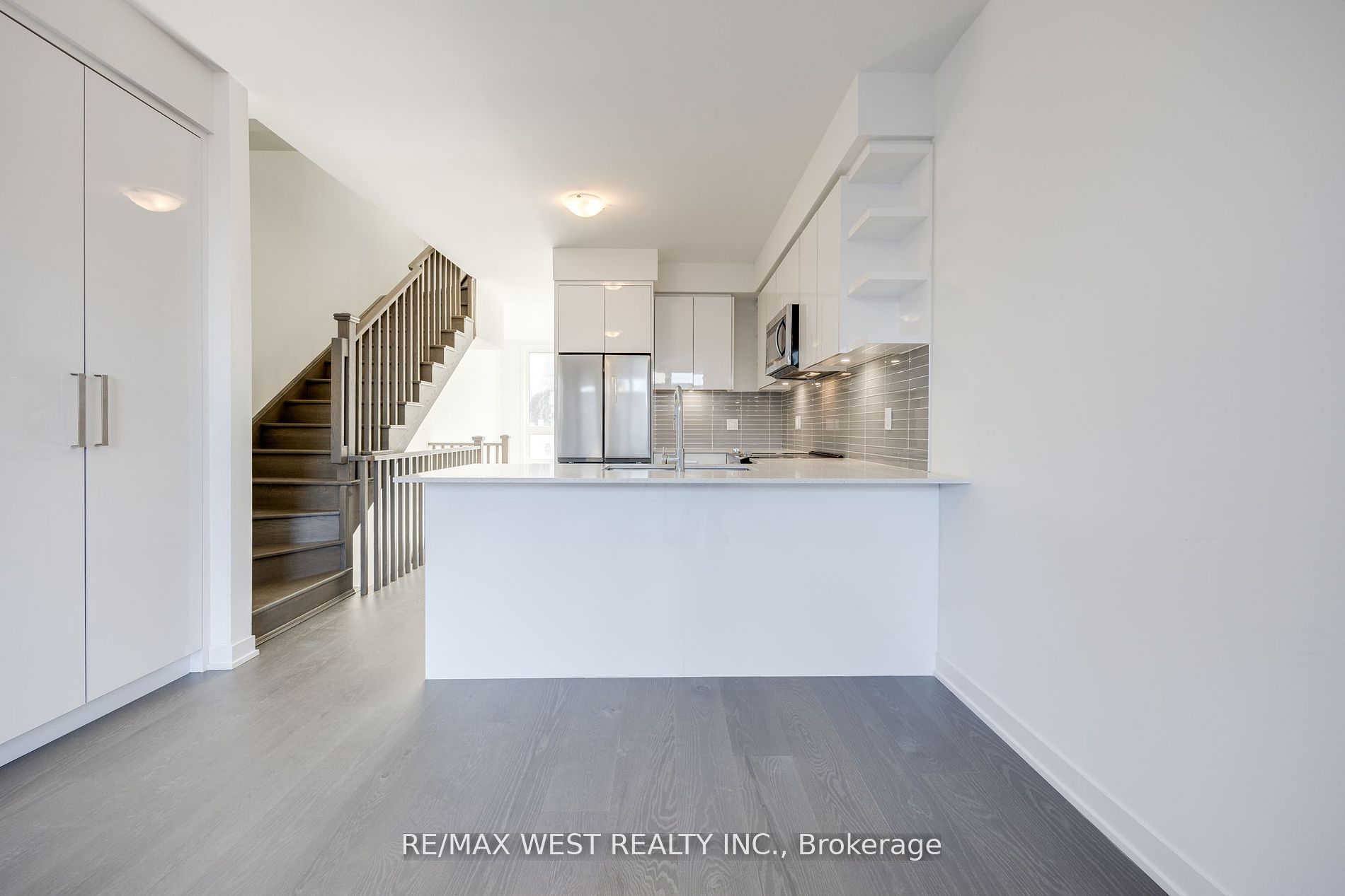 122 Green Gardens Boulevard