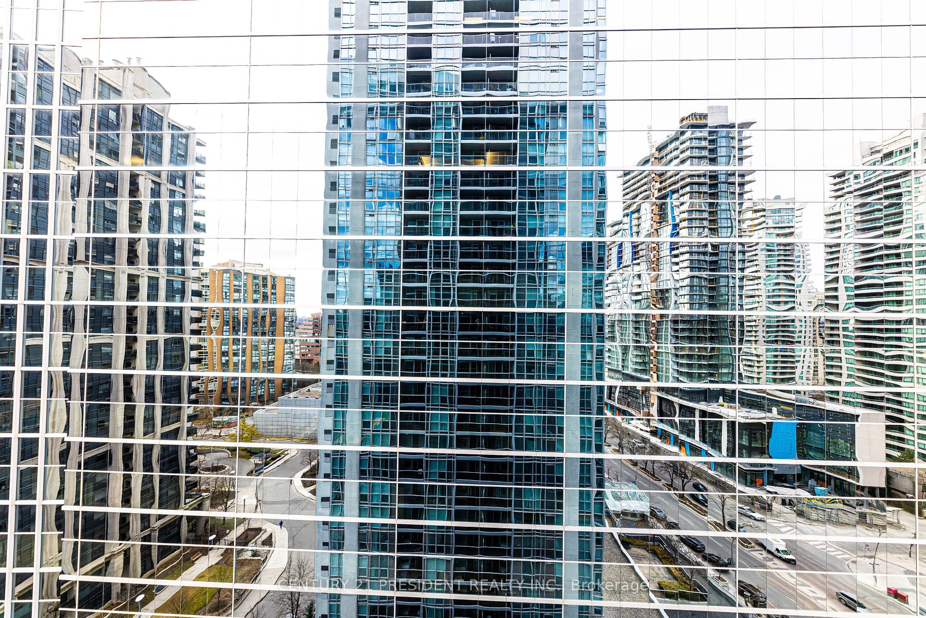 4978 Yonge Street, #1911