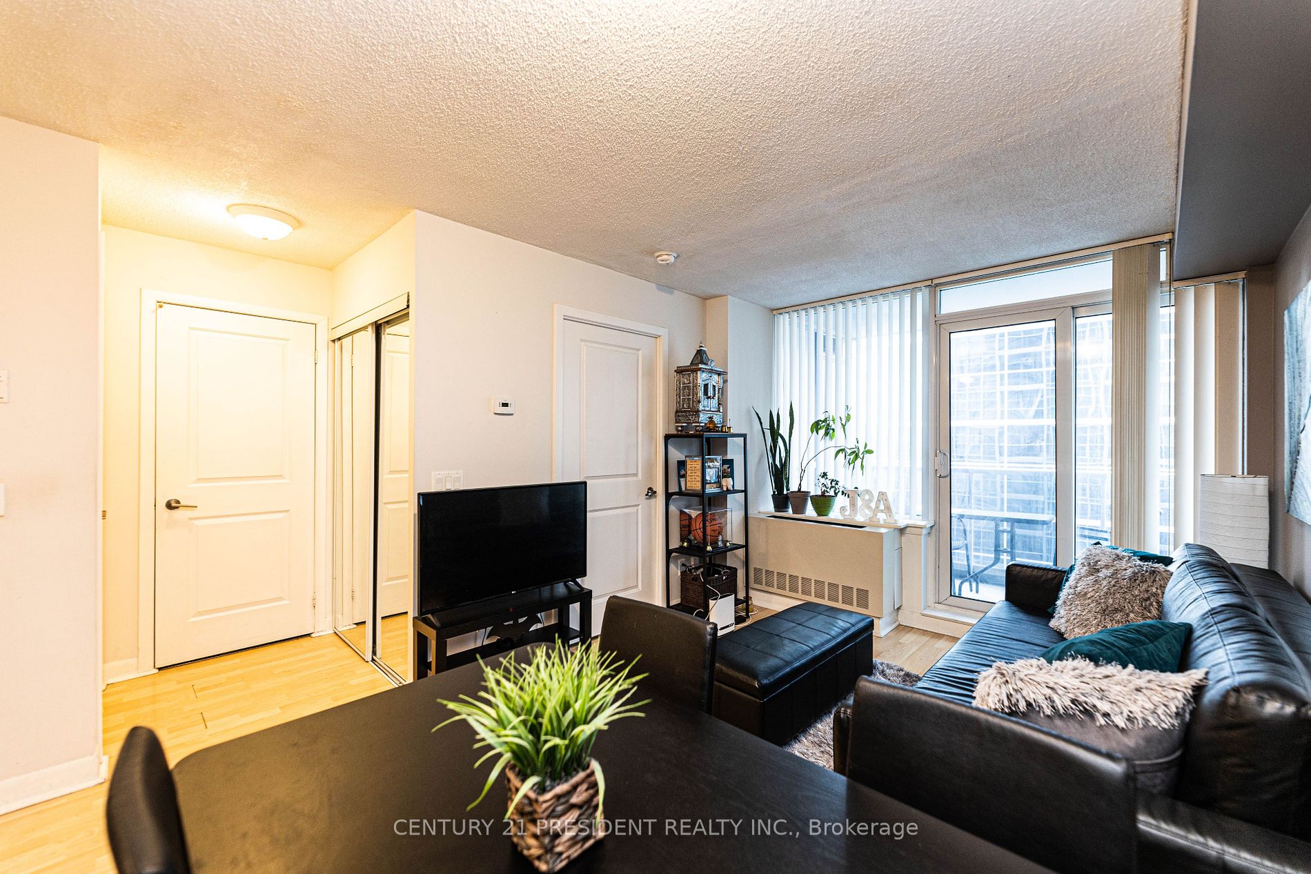 4978 Yonge Street, #1911