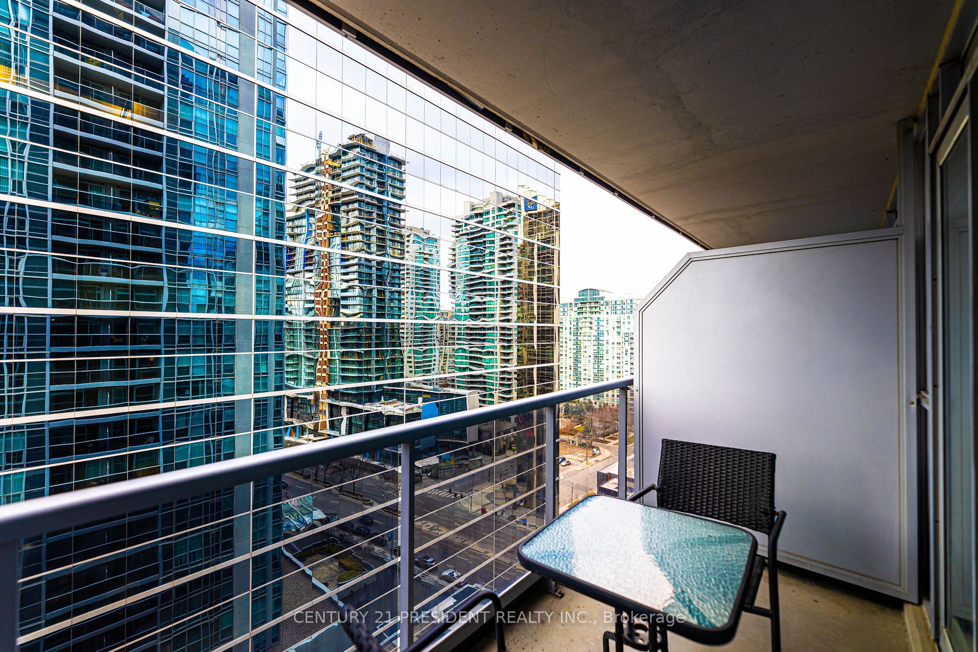 4978 Yonge Street, #1911