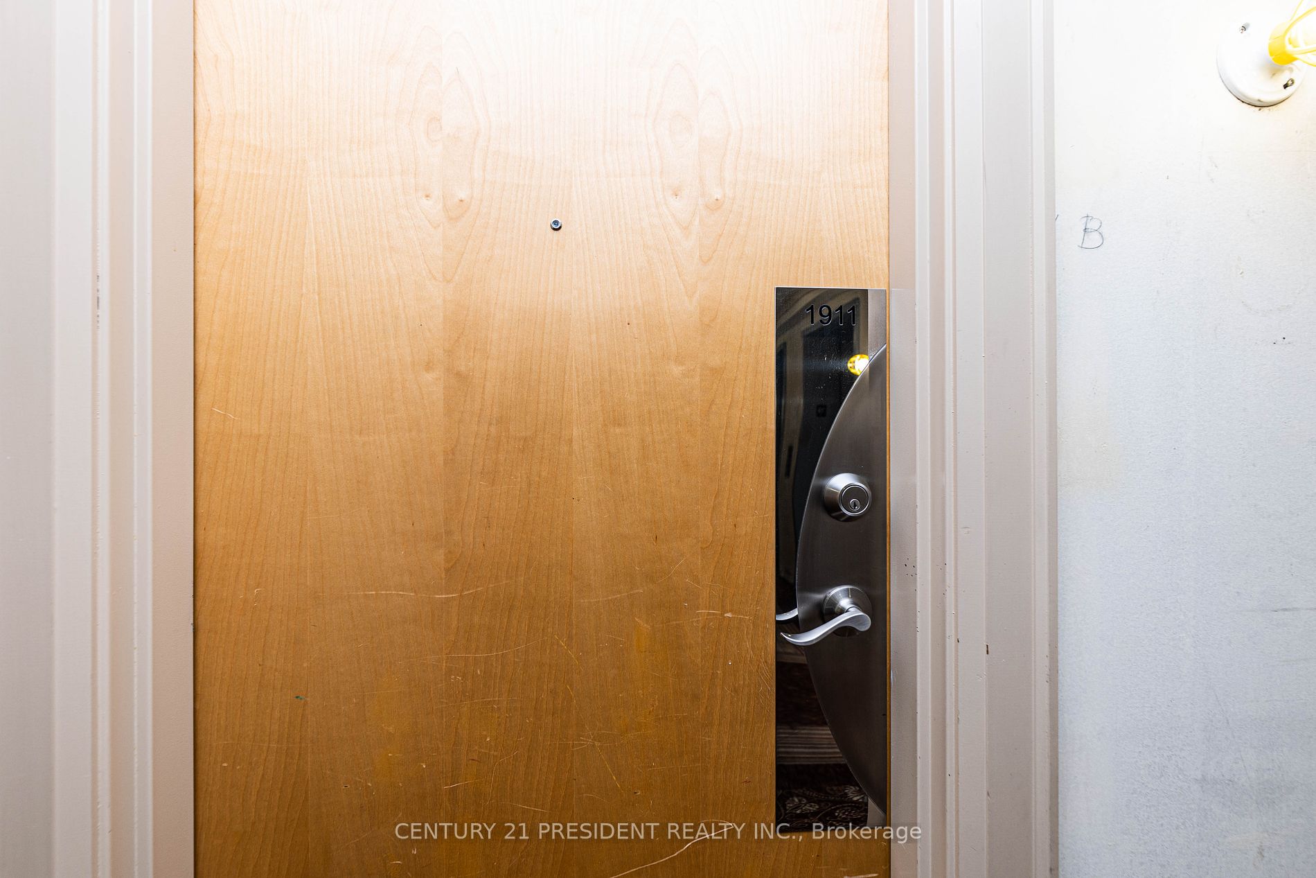 4978 Yonge Street, #1911