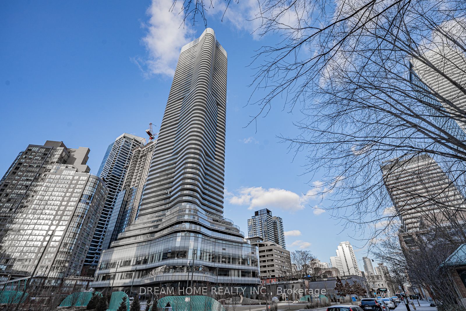 11 Wellesley St W, #5906