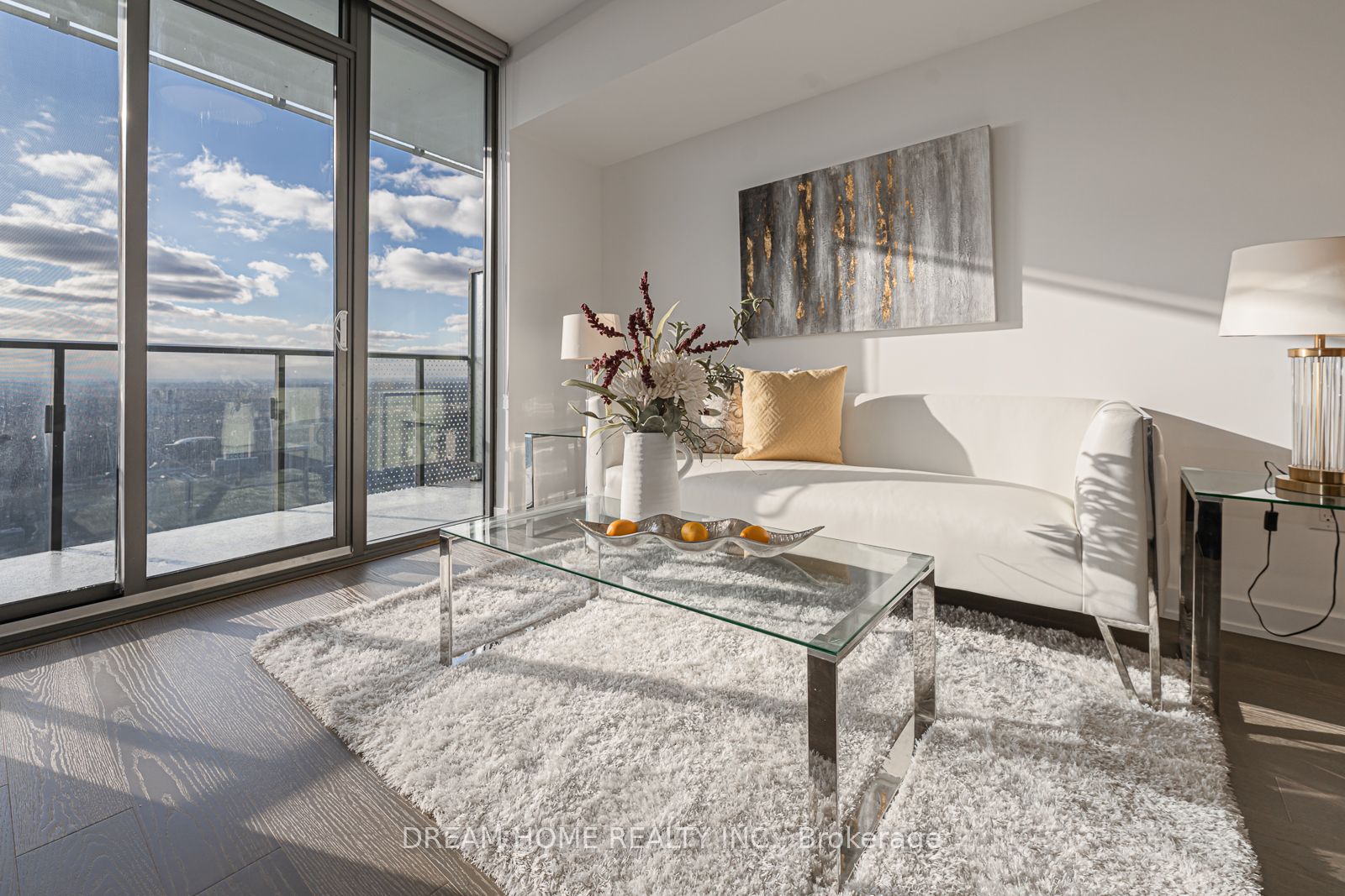 11 Wellesley St W, #5906