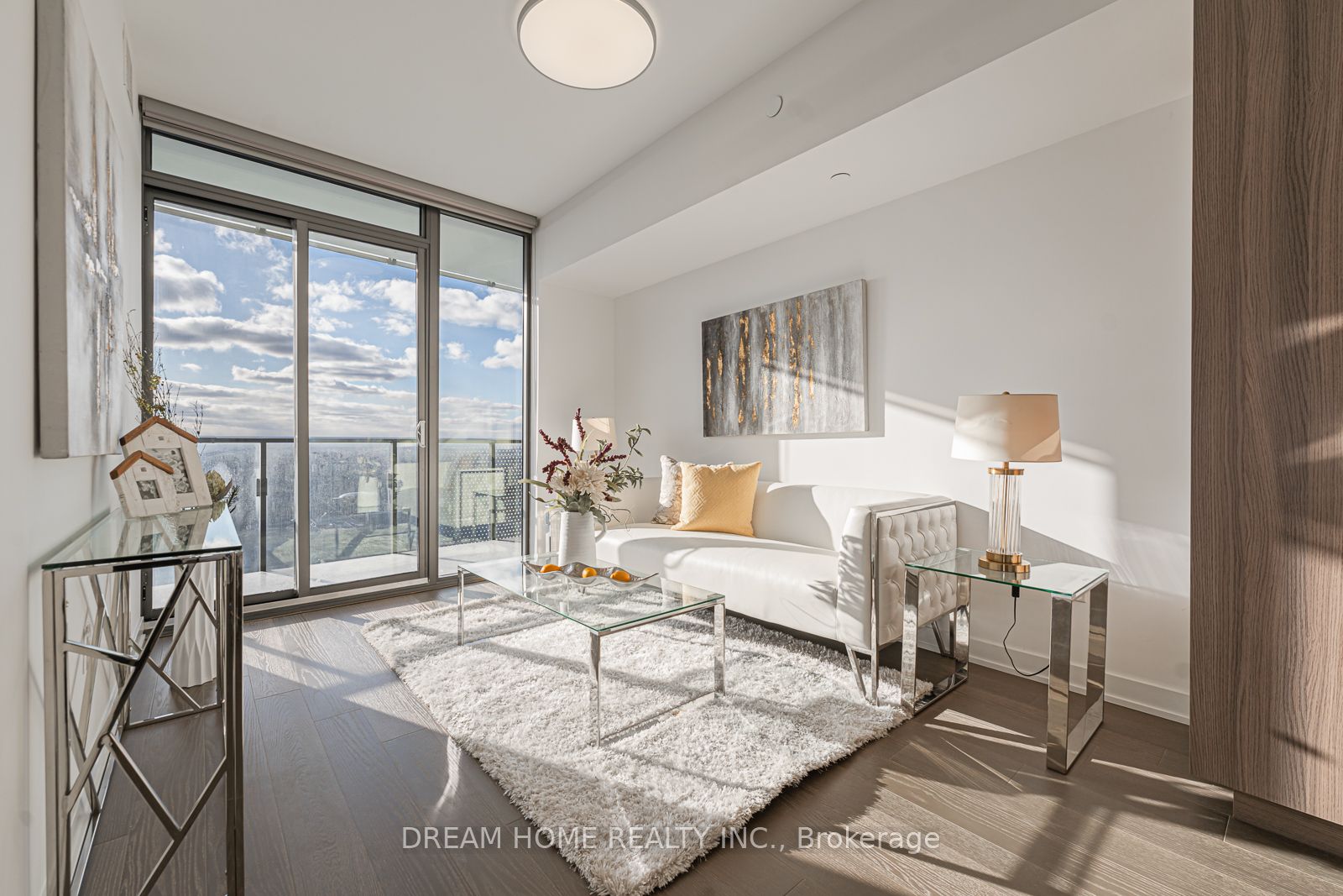 11 Wellesley St W, #5906