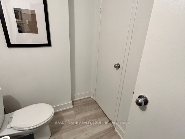 36 Charlotte Street, #708