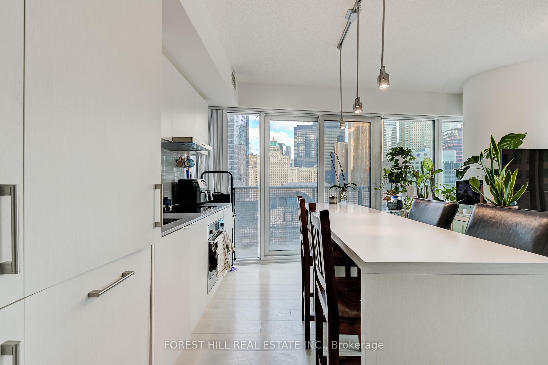 88 Harbour St, #1004