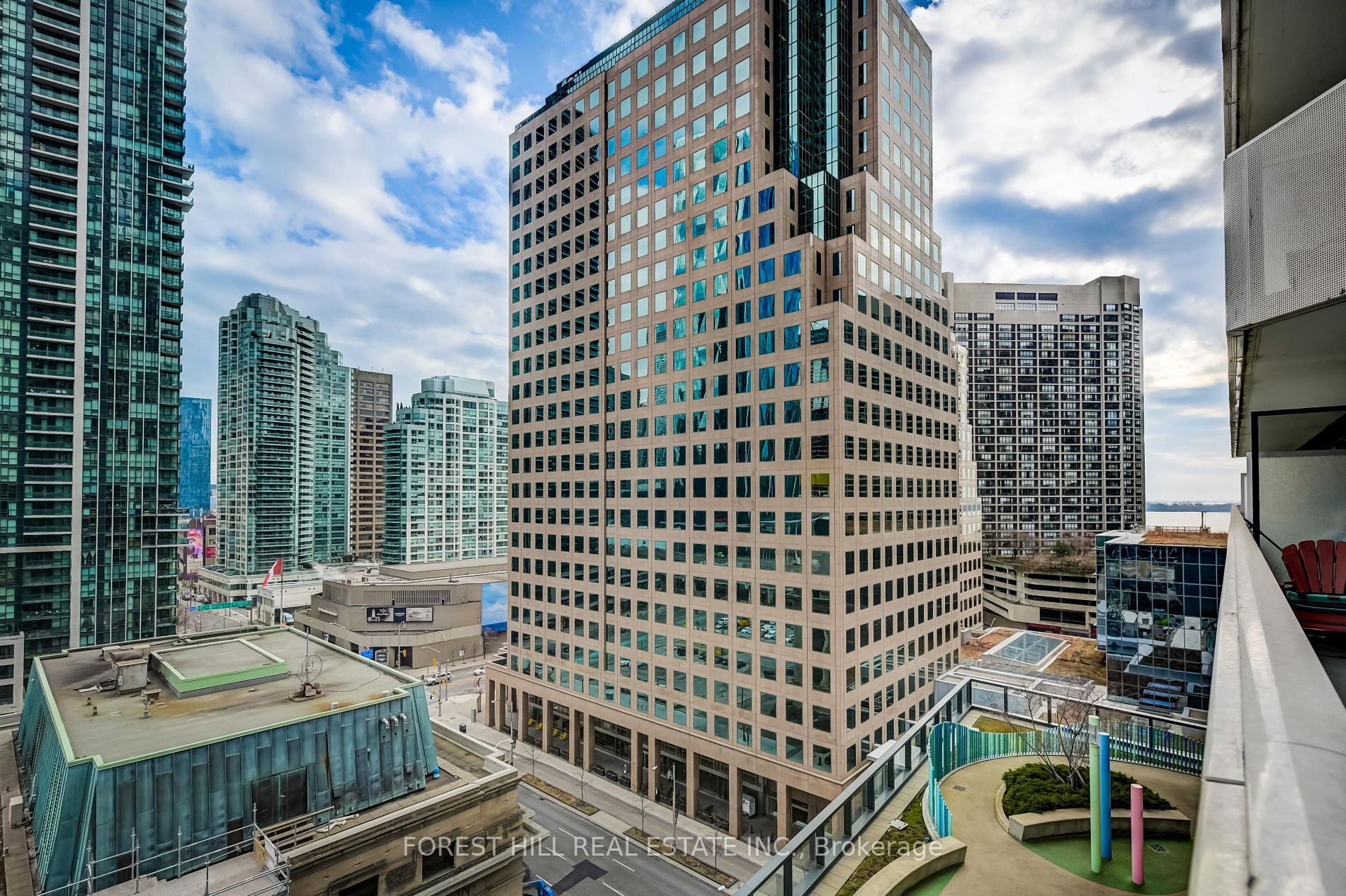 88 Harbour St, #1004