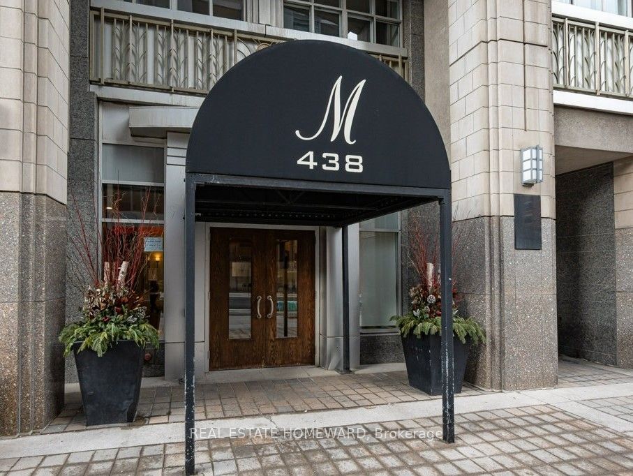 438 Richmond Street W, #219