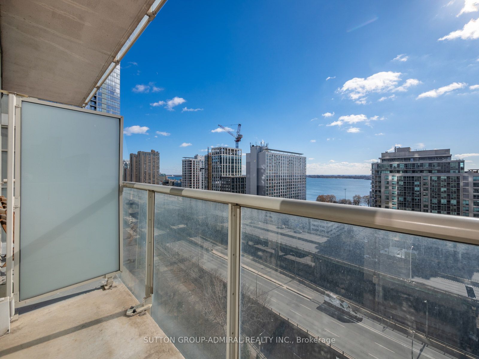 35 Mariner Terr, #1611